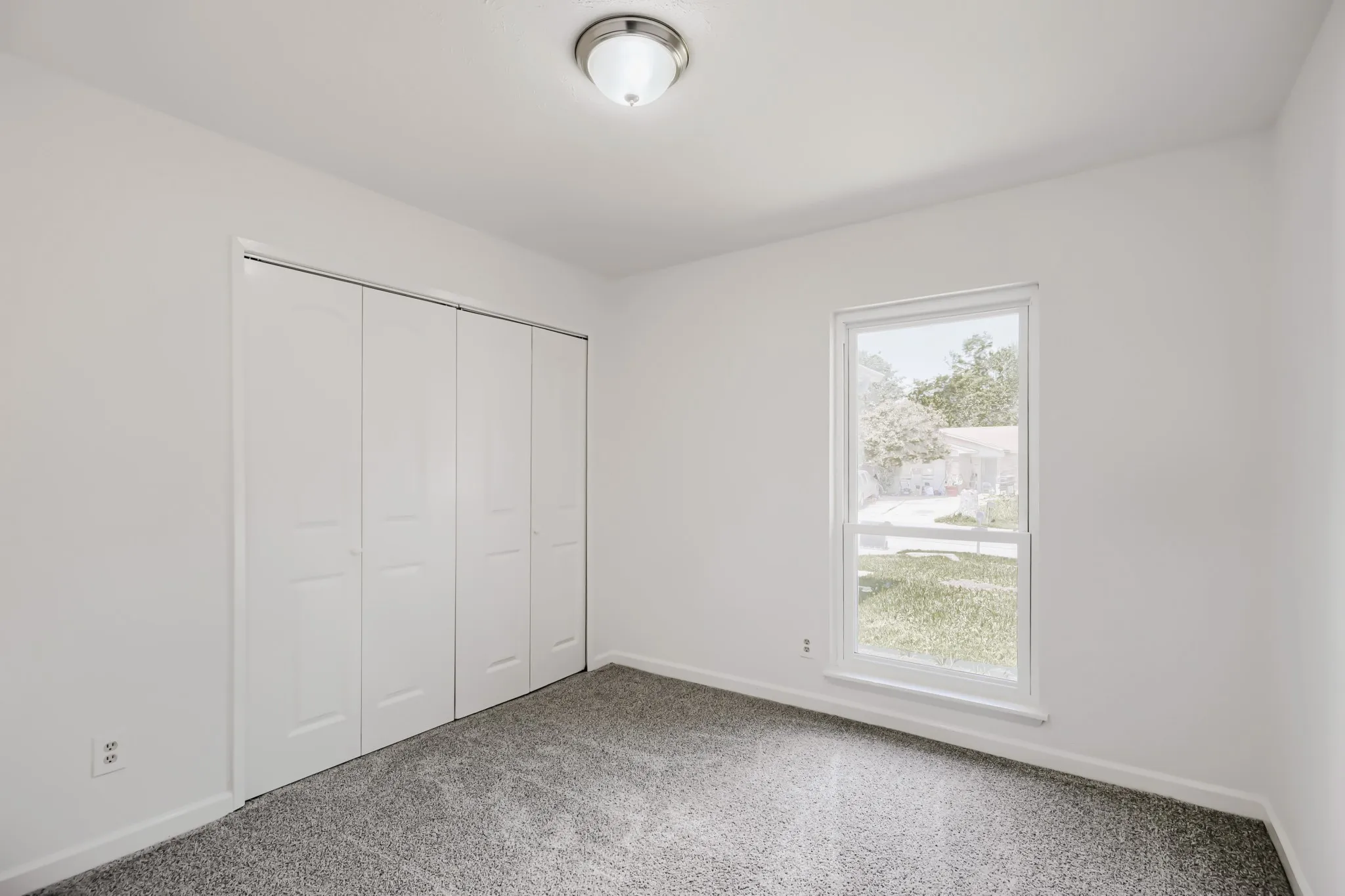 Single Family Residence For Sale in Tarrant County , 804 Netherland Drive, Arlington, Texas 76017, 3 Bedroom, 2 Bathroom, 2 Garage spaces, 1,449 Sqft, built in 1983, mls#21199619, Real Estate Agent in Arlington, Homes For Sale in Tarrant county, Homes For Sale in Arlington, Realtor in Arlington Texas, Real Estate Brokerage Independent Realty Texas, Luminita Cordes Realtor