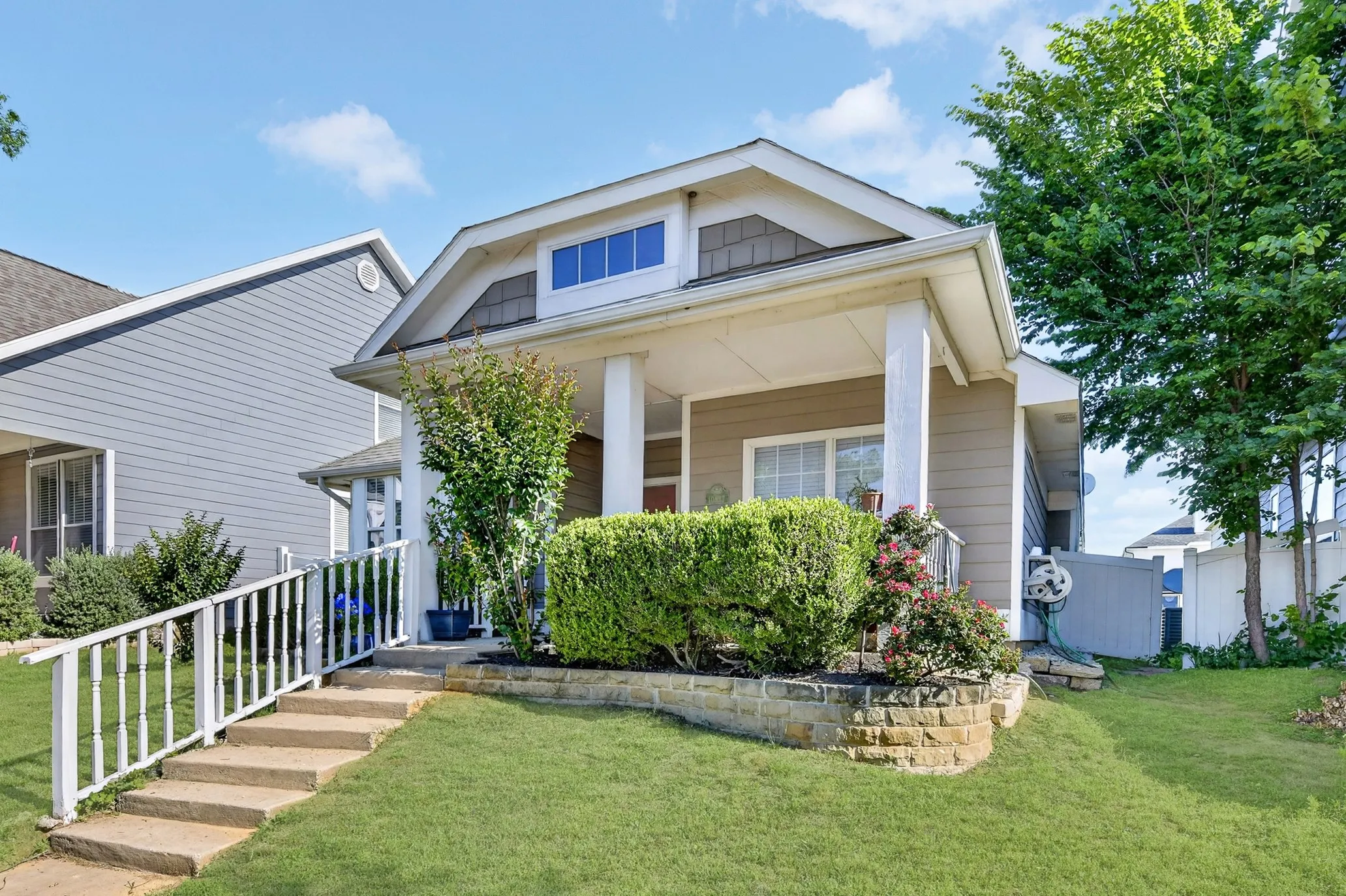 Single Family Residence For Sale in Denton County , 10337 Franklin Drive, Providence Village, Texas 76227, 3 Bedroom, 2 Bathroom, 1 Garage spaces, 1,032 Sqft, built in 2004, mls#21258773, Real Estate Agent in Providence Village, Homes For Sale in Denton county, Homes For Sale in Providence Village, Realtor in Providence Village Texas, Real Estate Brokerage Independent Realty Texas, Luminita Cordes Realtor