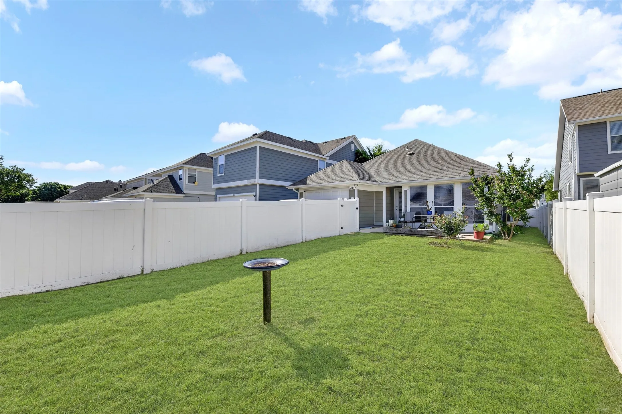 Single Family Residence For Sale in Denton County , 10337 Franklin Drive, Providence Village, Texas 76227, 3 Bedroom, 2 Bathroom, 1 Garage spaces, 1,032 Sqft, built in 2004, mls#21258773, Real Estate Agent in Providence Village, Homes For Sale in Denton county, Homes For Sale in Providence Village, Realtor in Providence Village Texas, Real Estate Brokerage Independent Realty Texas, Luminita Cordes Realtor
