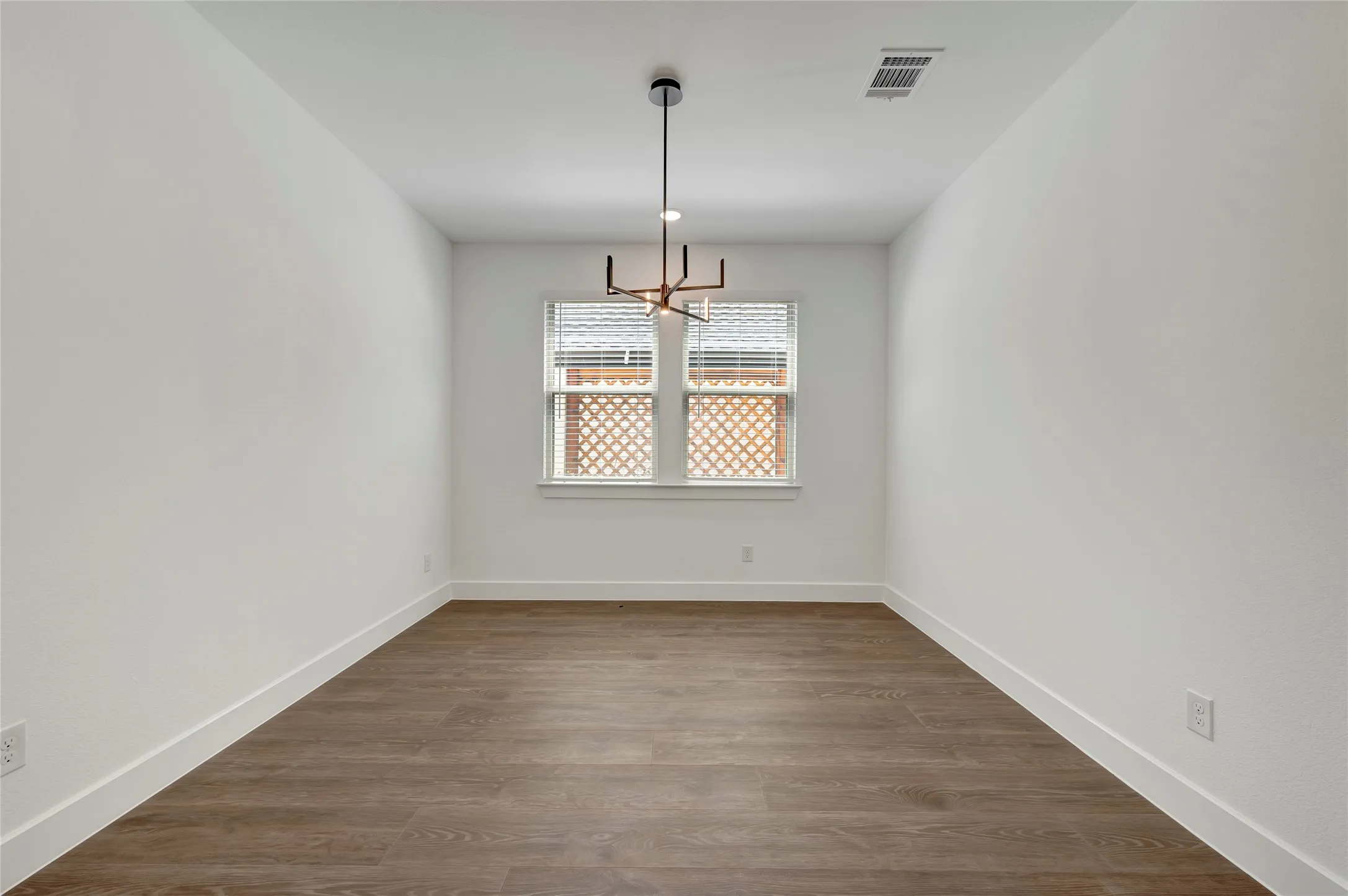 Single Family Residence For Sale in Denton County , 1011 Ashcroft Lane, Justin, Texas 76247, 5 Bedroom, 5 Bathroom, 3 Garage spaces, 3,794 Sqft, built in 2026, mls#21269654, Real Estate Agent in Justin, Homes For Sale in Denton county, Homes For Sale in Justin, Realtor in Justin Texas, Real Estate Brokerage Independent Realty Texas, Luminita Cordes Realtor