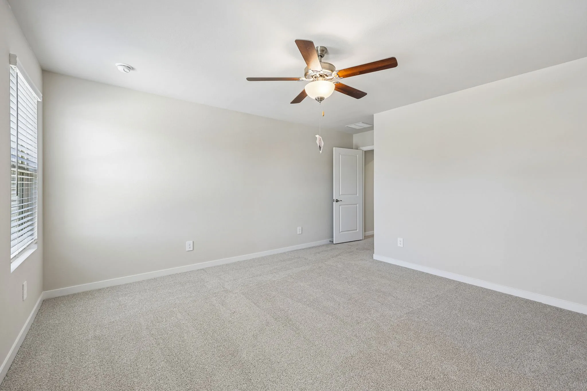 Single Family Residence For Sale in Denton County , 2733 Kobuk Drive, Corinth, Texas 76210, 3 Bedroom, 3 Bathroom, 2 Garage spaces, 1,882 Sqft, built in 2026, mls#21268833, Real Estate Agent in Corinth, Homes For Sale in Denton county, Homes For Sale in Corinth, Realtor in Corinth Texas, Real Estate Brokerage Independent Realty Texas, Luminita Cordes Realtor
