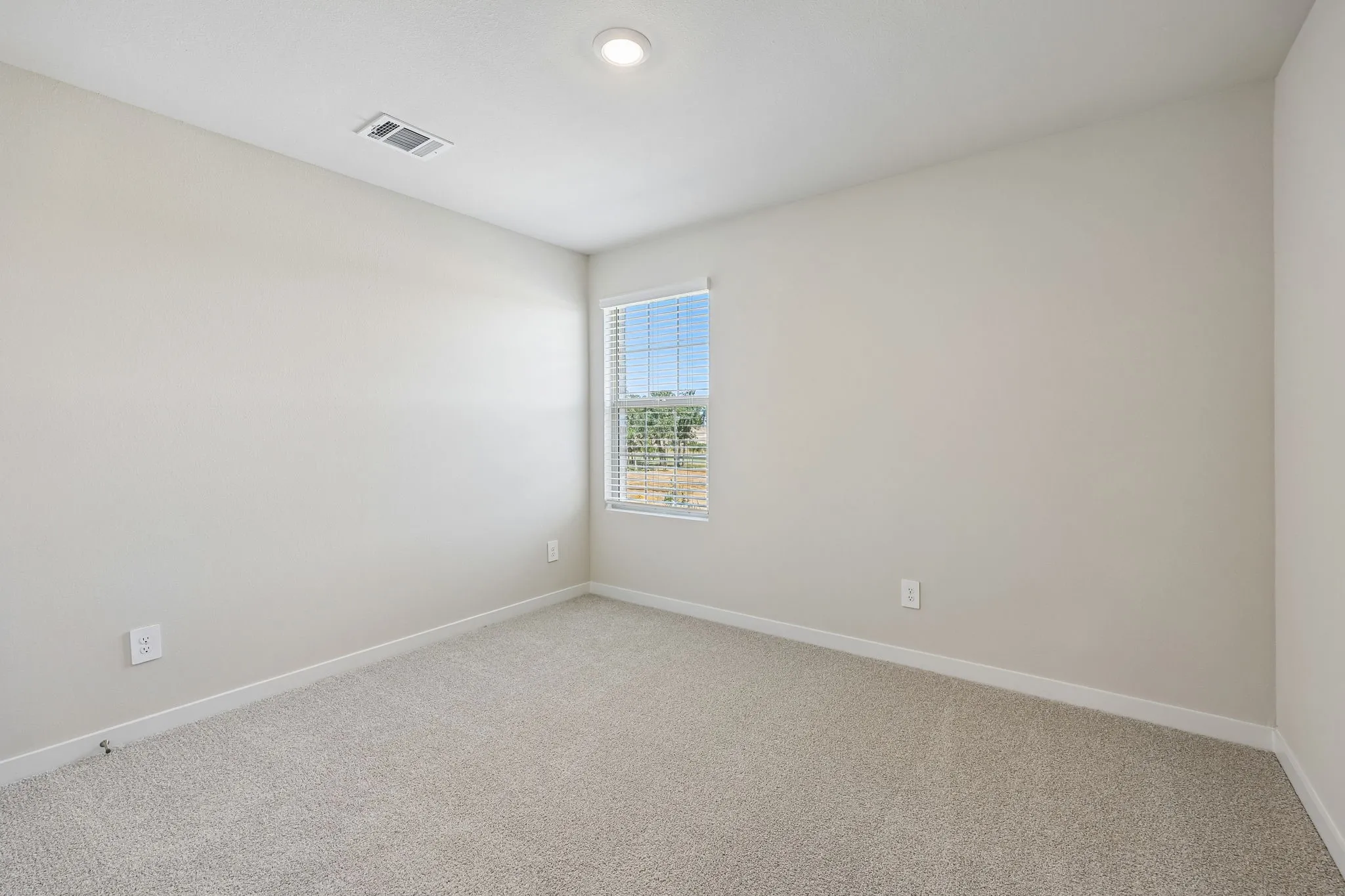 Single Family Residence For Sale in Denton County , 2733 Kobuk Drive, Corinth, Texas 76210, 3 Bedroom, 3 Bathroom, 2 Garage spaces, 1,882 Sqft, built in 2026, mls#21268833, Real Estate Agent in Corinth, Homes For Sale in Denton county, Homes For Sale in Corinth, Realtor in Corinth Texas, Real Estate Brokerage Independent Realty Texas, Luminita Cordes Realtor