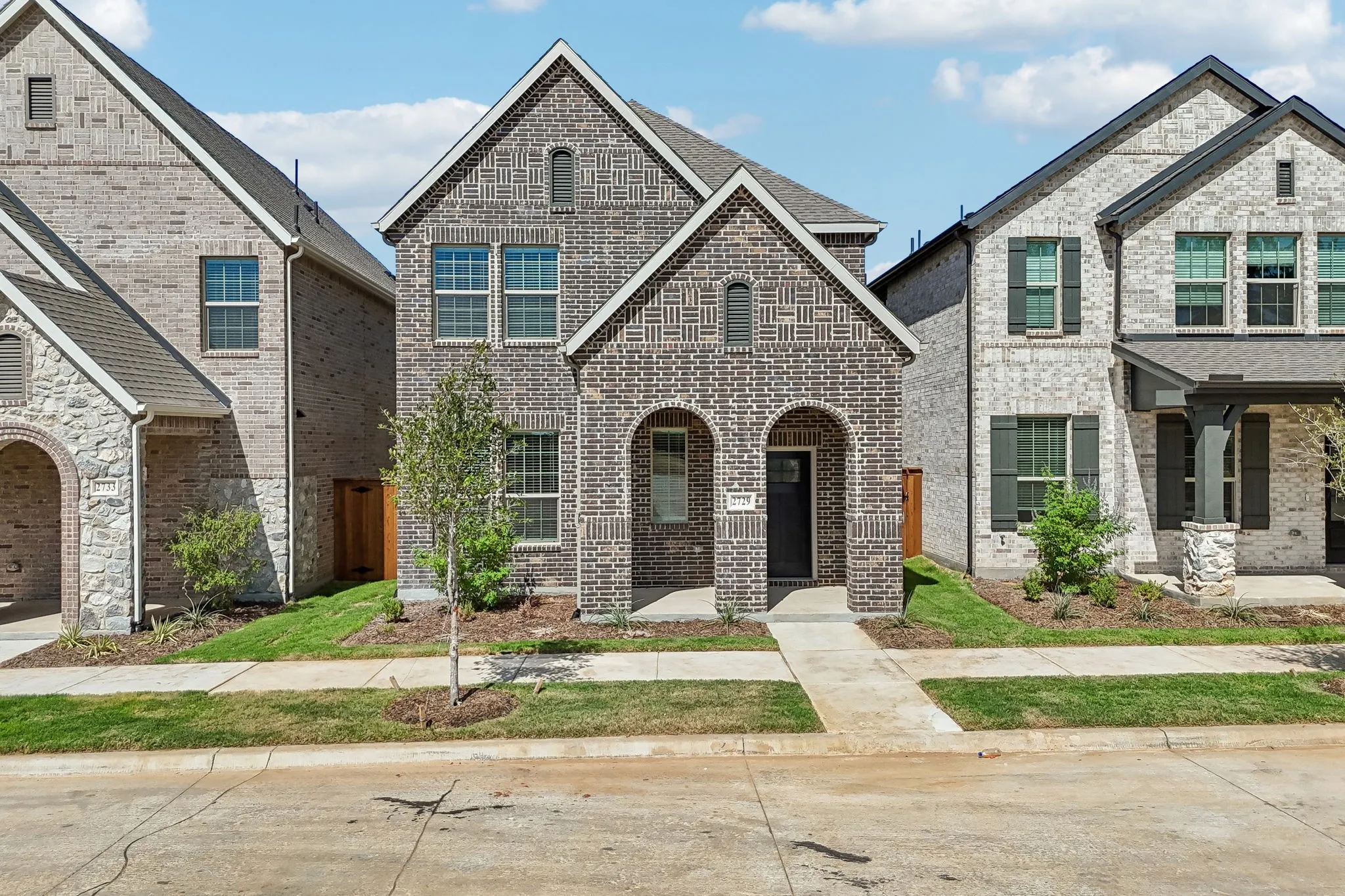Single Family Residence For Sale in Denton County , 2729 Kobuk Drive, Corinth, Texas 76210, 3 Bedroom, 3 Bathroom, 2 Garage spaces, 2,309 Sqft, built in 2026, mls#21268834, Real Estate Agent in Corinth, Homes For Sale in Denton county, Homes For Sale in Corinth, Realtor in Corinth Texas, Real Estate Brokerage Independent Realty Texas, Luminita Cordes Realtor
