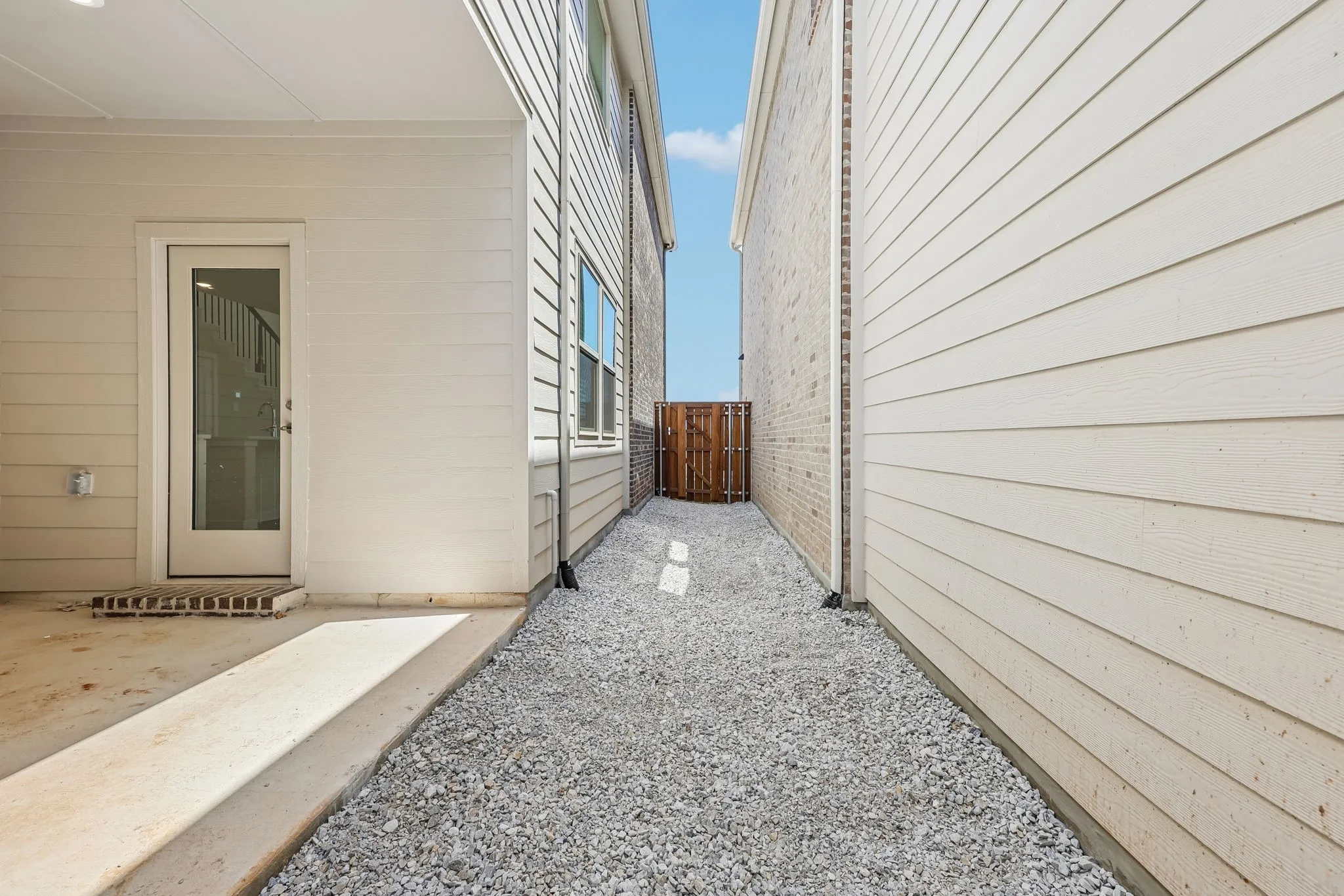 Single Family Residence For Sale in Denton County , 2729 Kobuk Drive, Corinth, Texas 76210, 3 Bedroom, 3 Bathroom, 2 Garage spaces, 2,309 Sqft, built in 2026, mls#21268834, Real Estate Agent in Corinth, Homes For Sale in Denton county, Homes For Sale in Corinth, Realtor in Corinth Texas, Real Estate Brokerage Independent Realty Texas, Luminita Cordes Realtor