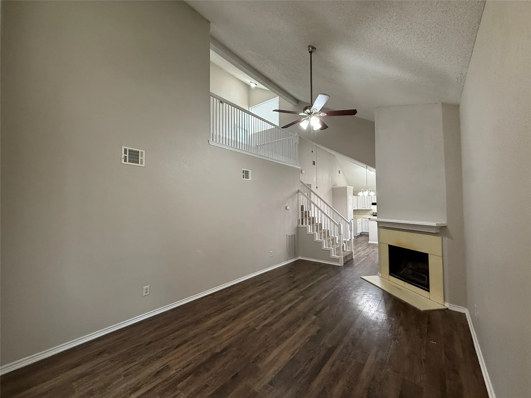 Single Family Residence For Rent in Dallas County , 1715 Highgate Place, Garland, Texas 75044, 3 Bedrooms, 2 Bathrooms, 2 Garage spaces, 1,254 Sqft, built in 1985, Price $1,995, mls#21269679, Real Estate Agent in Garland, Homes For Rent in Dallas county, Homes For Rent in Garland, Realtor in Garland Texas, Real Estate Brokerage Independent Realty Texas, Luminita Cordes Realtor
