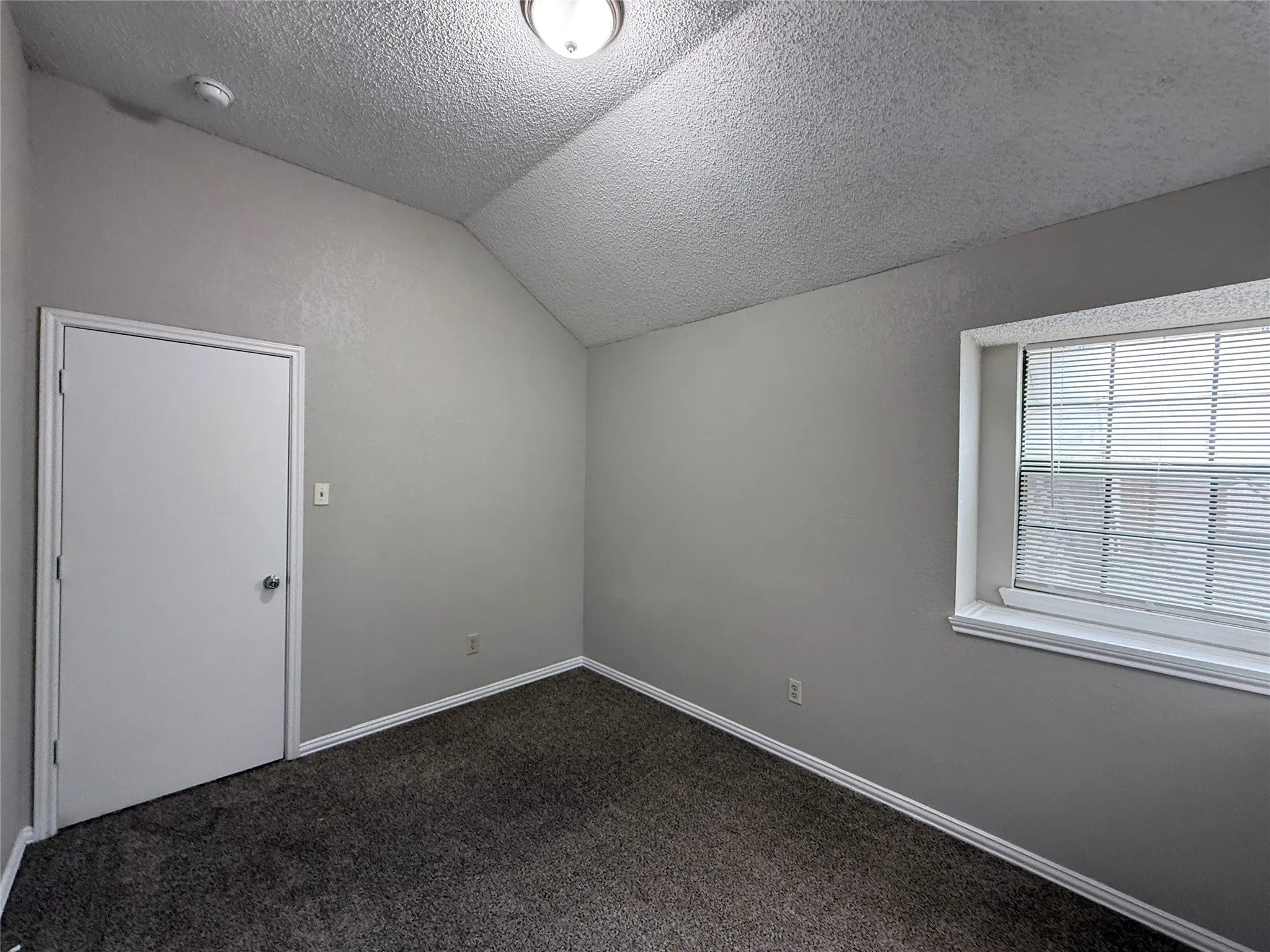 Single Family Residence For Rent in Dallas County , 1715 Highgate Place, Garland, Texas 75044, 3 Bedrooms, 2 Bathrooms, 2 Garage spaces, 1,254 Sqft, built in 1985, Price $1,995, mls#21269679, Real Estate Agent in Garland, Homes For Rent in Dallas county, Homes For Rent in Garland, Realtor in Garland Texas, Real Estate Brokerage Independent Realty Texas, Luminita Cordes Realtor