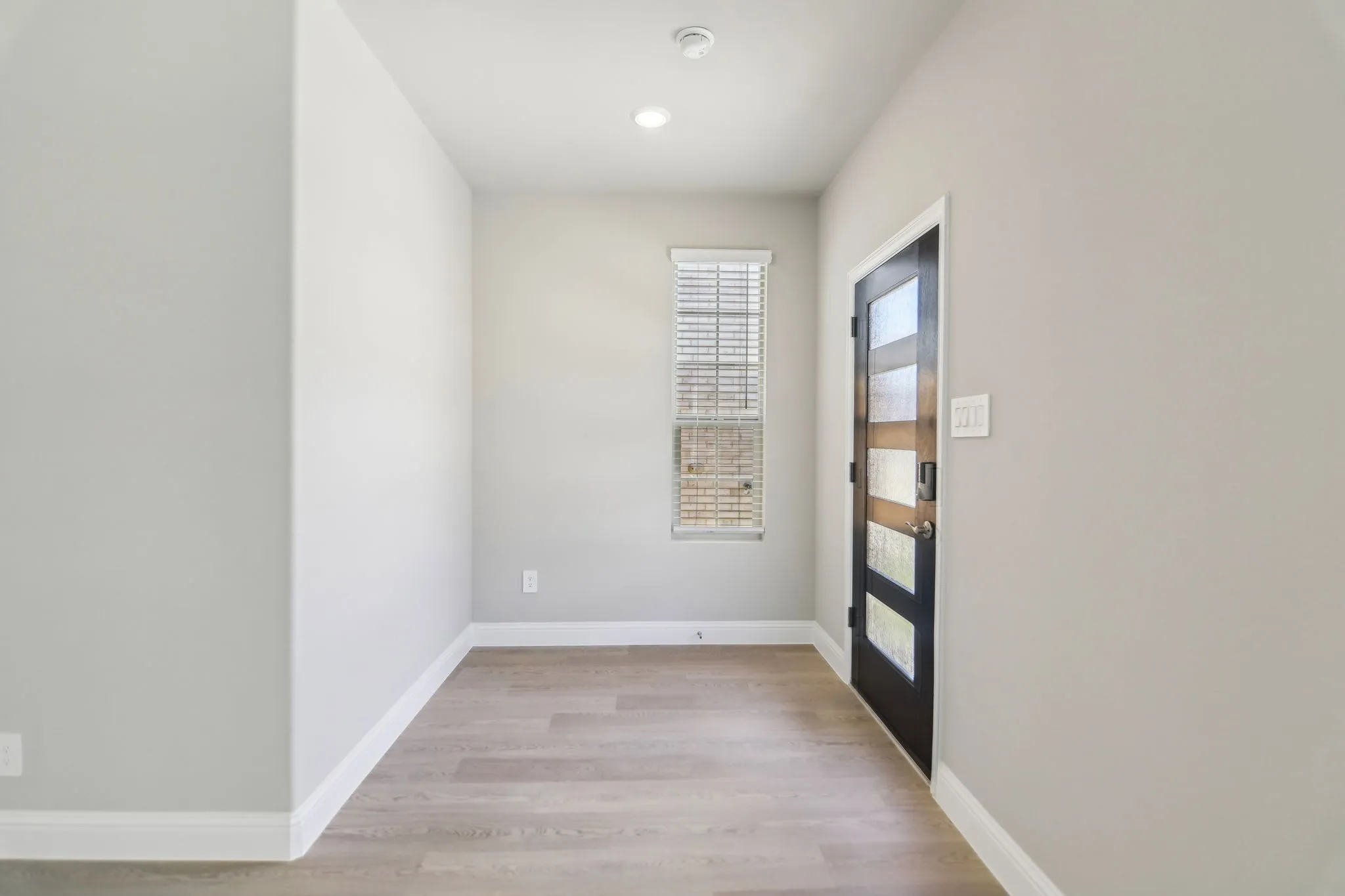 Photo is not of the actual home, but is an inspirational photo of builder’s model home and may depict options, furnishings, and/or decorator features that are not included.