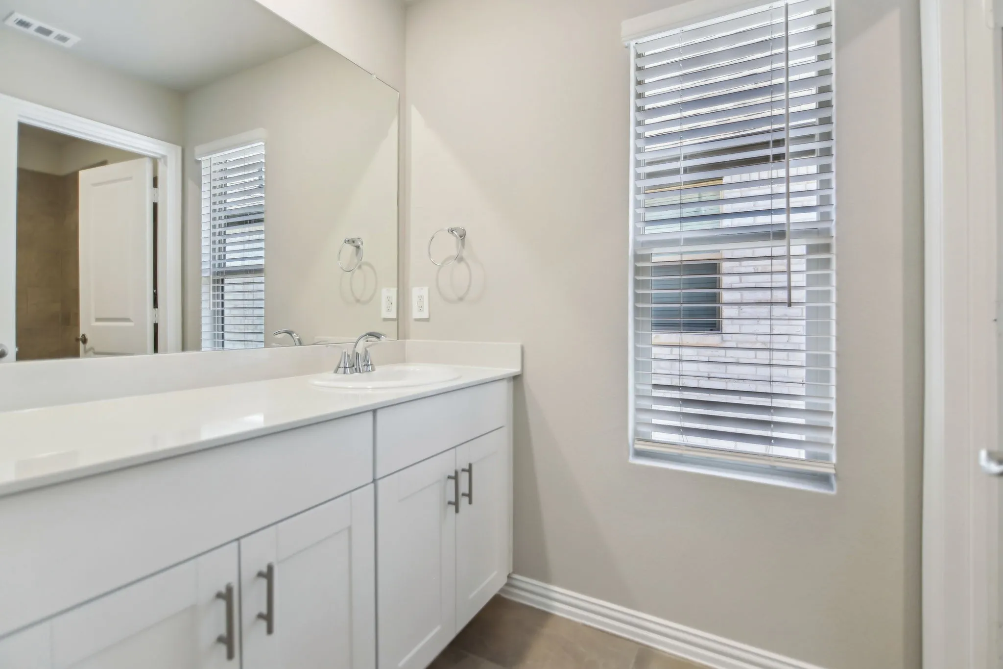 Photo is not of the actual home, but is an inspirational photo of builder’s model home and may depict options, furnishings, and/or decorator features that are not included.