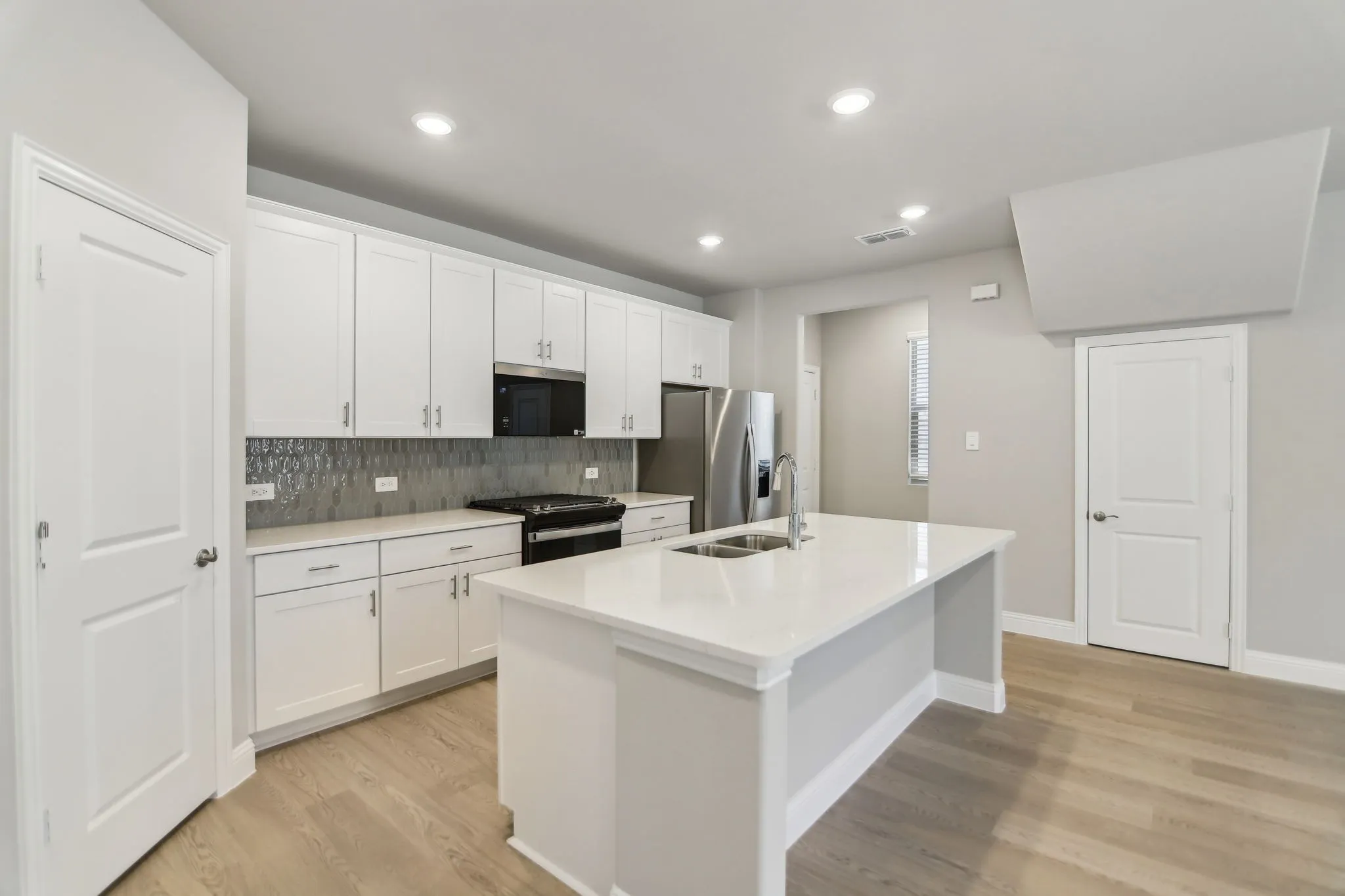 Photo is not of the actual home, but is an inspirational photo of builder’s model home and may depict options, furnishings, and/or decorator features that are not included.