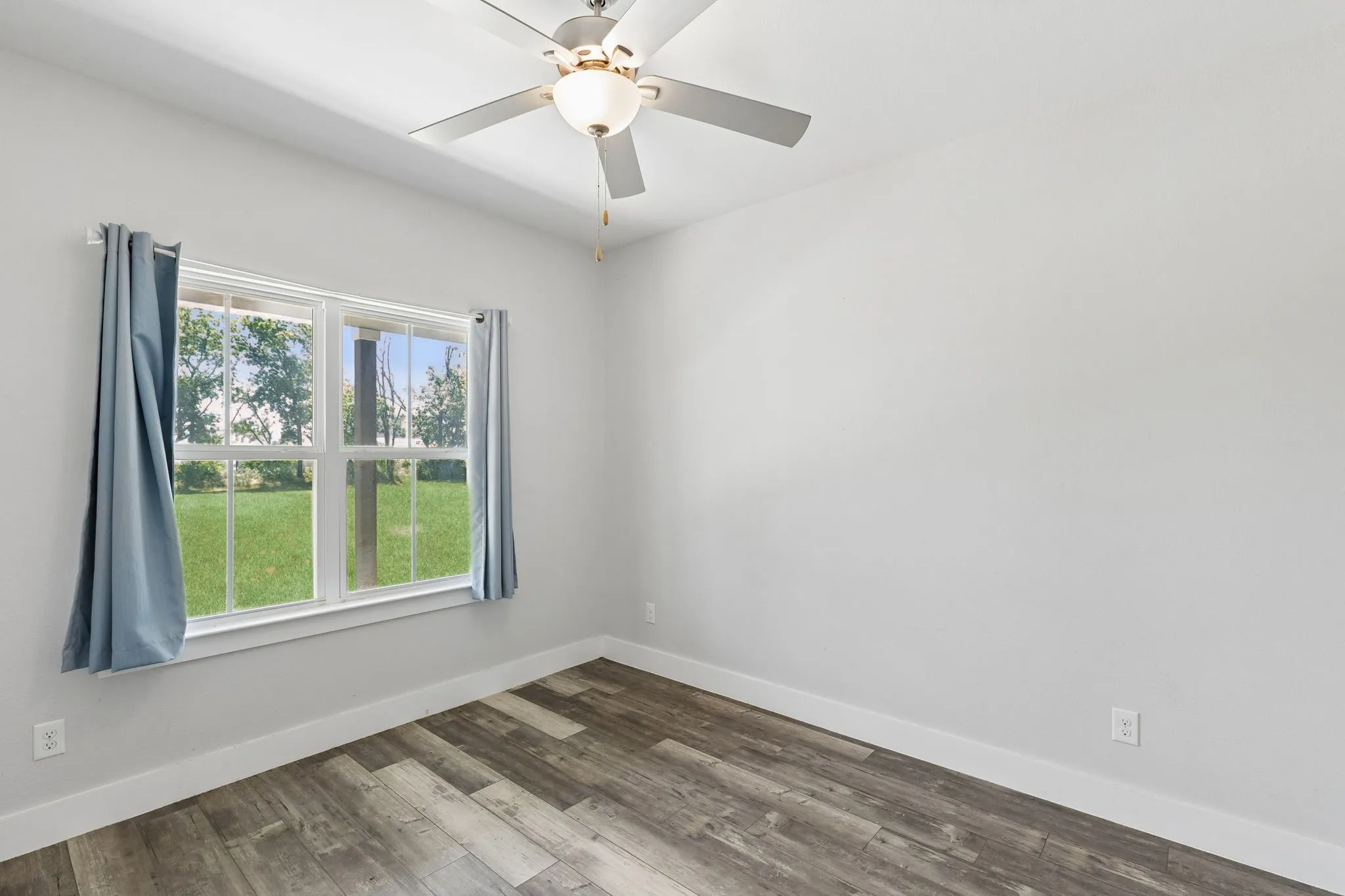 Single Family Residence For Sale in Hunt County , 2584 County Road 2134, Caddo Mills, Texas 75135, 3 Bedroom, 2 Bathroom, 2 Garage spaces, 2,282 Sqft, built in 2020, mls#21269710, Real Estate Agent in Caddo Mills, Homes For Sale in Hunt county, Homes For Sale in Caddo Mills, Realtor in Caddo Mills Texas, Real Estate Brokerage Independent Realty Texas, Luminita Cordes Realtor