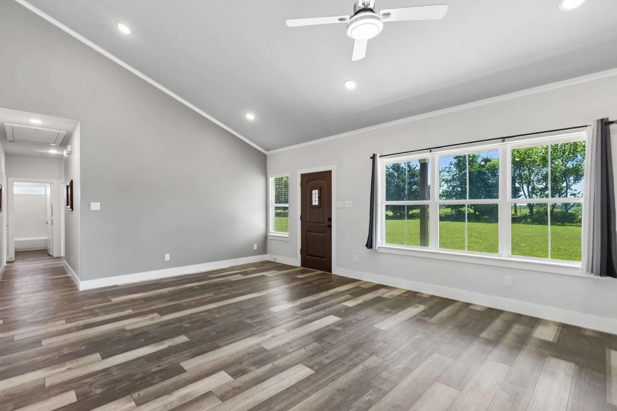 Single Family Residence For Sale in Hunt County , 2584 County Road 2134, Caddo Mills, Texas 75135, 3 Bedroom, 2 Bathroom, 2 Garage spaces, 2,282 Sqft, built in 2020, mls#21269710, Real Estate Agent in Caddo Mills, Homes For Sale in Hunt county, Homes For Sale in Caddo Mills, Realtor in Caddo Mills Texas, Real Estate Brokerage Independent Realty Texas, Luminita Cordes Realtor
