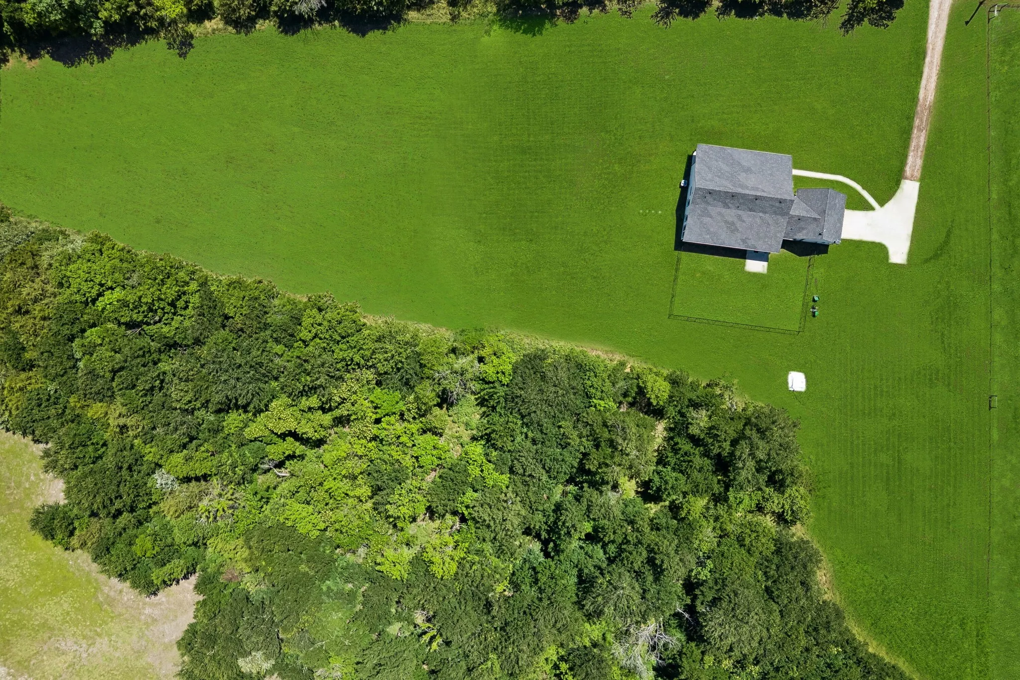 Single Family Residence For Sale in Hunt County , 2584 County Road 2134, Caddo Mills, Texas 75135, 3 Bedroom, 2 Bathroom, 2 Garage spaces, 2,282 Sqft, built in 2020, mls#21269710, Real Estate Agent in Caddo Mills, Homes For Sale in Hunt county, Homes For Sale in Caddo Mills, Realtor in Caddo Mills Texas, Real Estate Brokerage Independent Realty Texas, Luminita Cordes Realtor