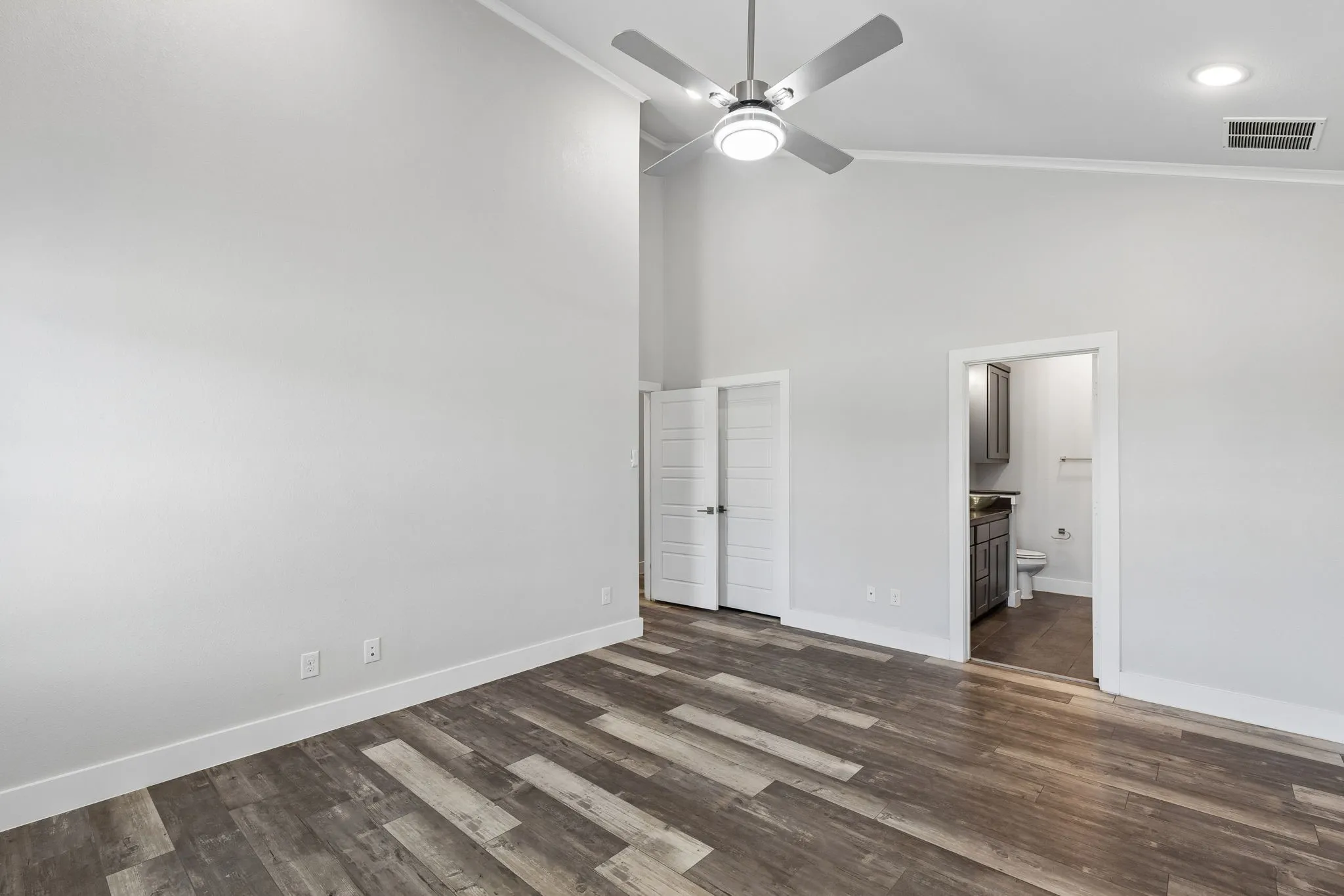 Single Family Residence For Sale in Hunt County , 2584 County Road 2134, Caddo Mills, Texas 75135, 3 Bedroom, 2 Bathroom, 2 Garage spaces, 2,282 Sqft, built in 2020, mls#21269710, Real Estate Agent in Caddo Mills, Homes For Sale in Hunt county, Homes For Sale in Caddo Mills, Realtor in Caddo Mills Texas, Real Estate Brokerage Independent Realty Texas, Luminita Cordes Realtor