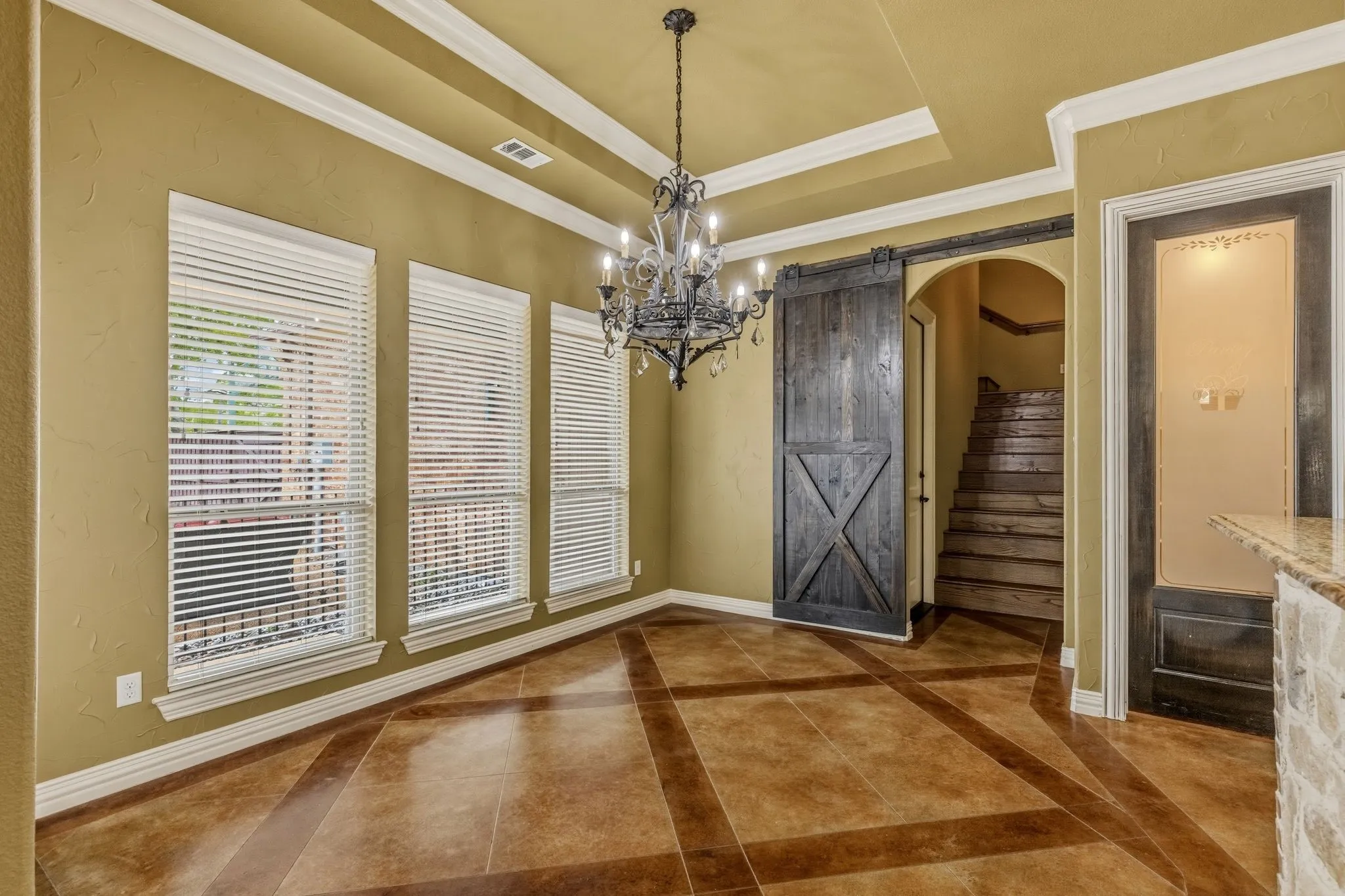 Single Family Residence For Sale in Hunt County , 3031 Hillview Drive, Royse City, Texas 75189, 4 Bedroom, 7 Bathroom, 3 Garage spaces, 3,738 Sqft, built in 2010, Price $985,000, mls#21257192, Real Estate Agent in Royse City, Homes For Sale in Hunt county, Homes For Sale in Royse City, Realtor in Royse City Texas, Real Estate Brokerage Independent Realty Texas, Luminita Cordes Realtor