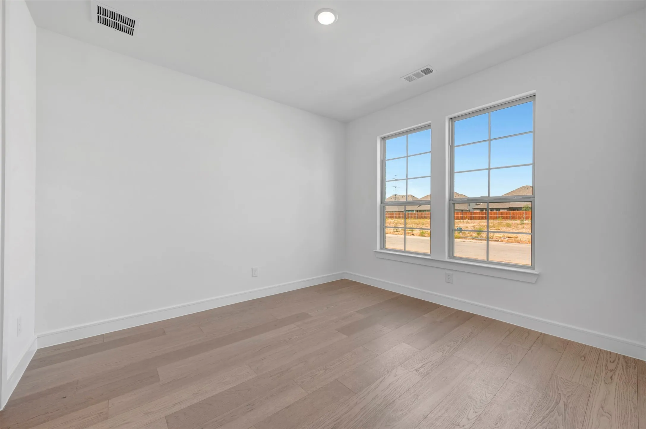 Single Family Residence For Sale in Tarrant County , 11540 Jackloe Street, Fort Worth, Texas 76052, 5 Bedroom, 5 Bathroom, 3 Garage spaces, 3,707 Sqft, built in 2026, mls#21269752, Real Estate Agent in Fort Worth, Homes For Sale in Tarrant county, Homes For Sale in Fort Worth, Realtor in Fort Worth Texas, Real Estate Brokerage Independent Realty Texas, Luminita Cordes Realtor
