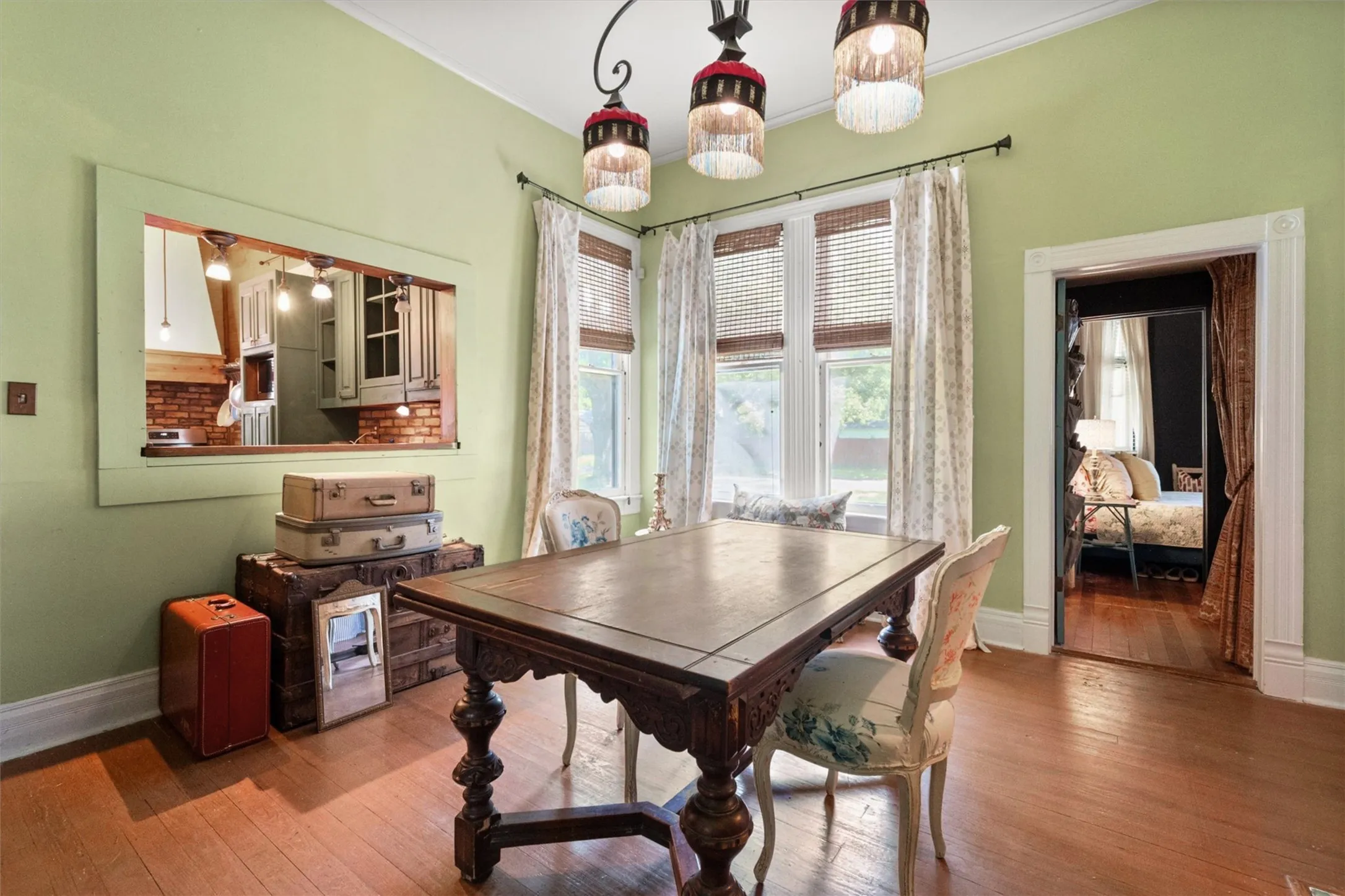 Single Family Residence For Sale in Navarro County , 1302 W 5th Avenue, Corsicana, Texas 75110, 3 Bedrooms, 2 Bathrooms, Garage spaces, 1,952 Sqft, built in 1898, Price $235,000, mls#21269758, Real Estate Agent in Corsicana, Homes For Sale in Navarro county, Homes For Sale in Corsicana, Realtor in Corsicana Texas, Real Estate Brokerage Independent Realty Texas, Luminita Cordes Realtor
