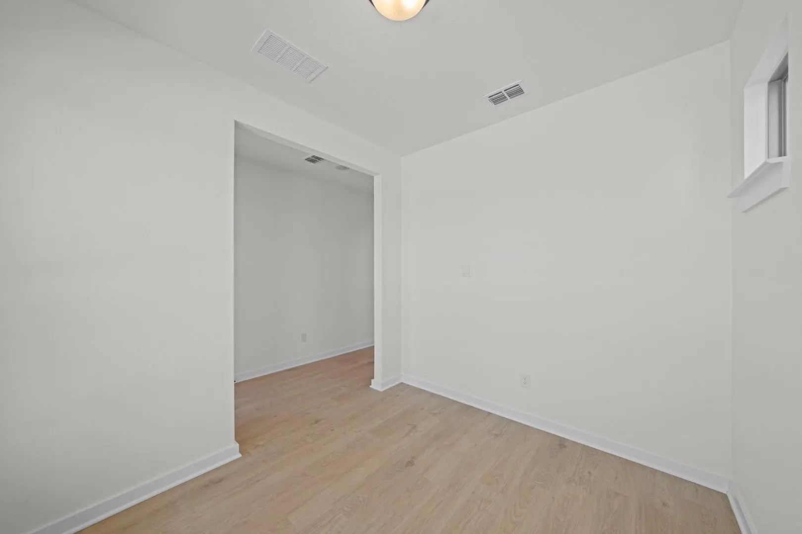 RepresentativeRolling DAL_Landmark_Stephens_9313 Rolling Meadow Way (26)
