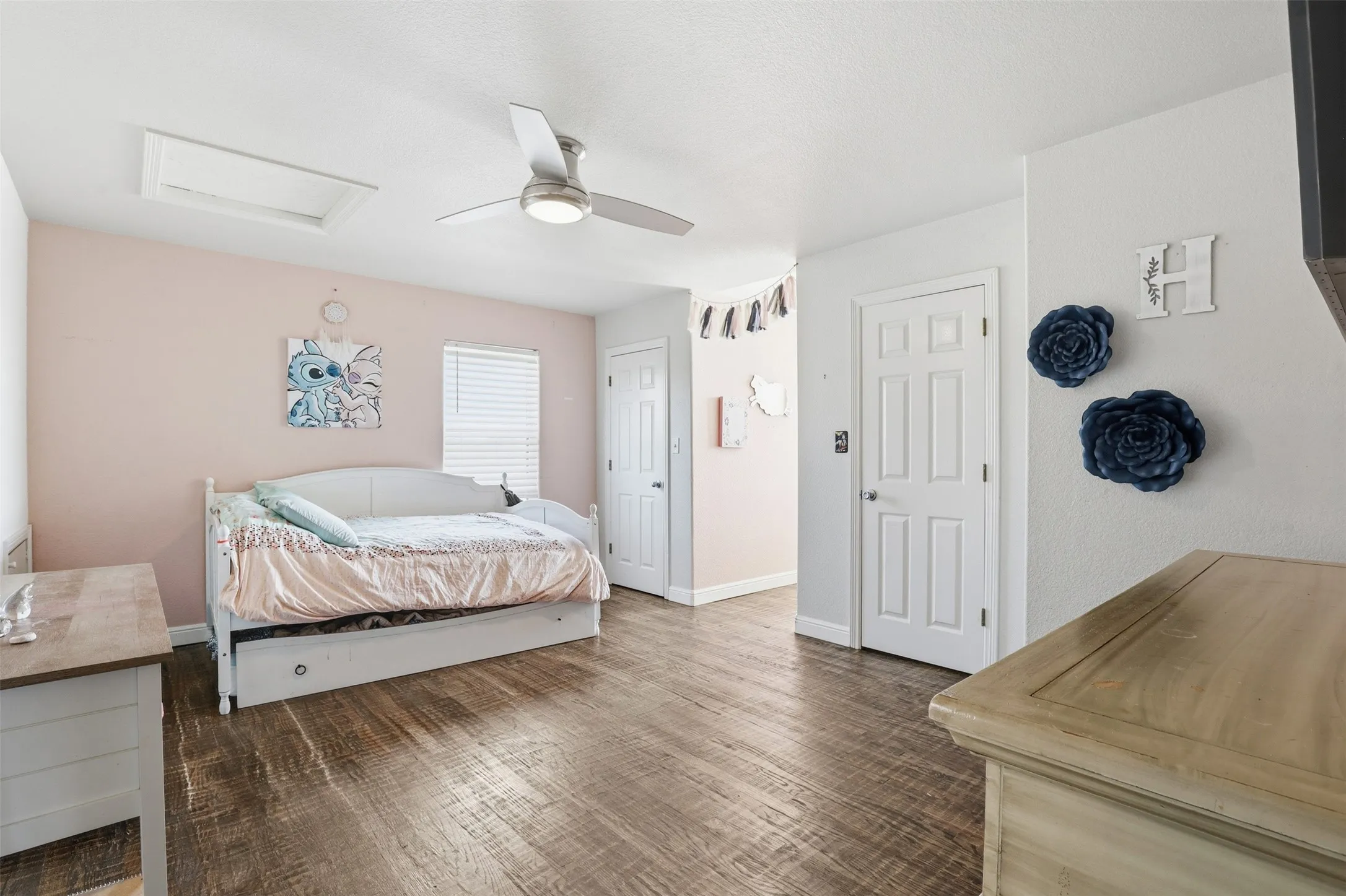 Single Family Residence For Sale in Parker County , 150 Summer Stone Court, Weatherford, Texas 76087, 4 Bedroom, 3 Bathroom, 2 Garage spaces, 2,445 Sqft, built in 2001, mls#21269659, Real Estate Agent in Weatherford, Homes For Sale in Parker county, Homes For Sale in Weatherford, Realtor in Weatherford Texas, Real Estate Brokerage Independent Realty Texas, Luminita Cordes Realtor