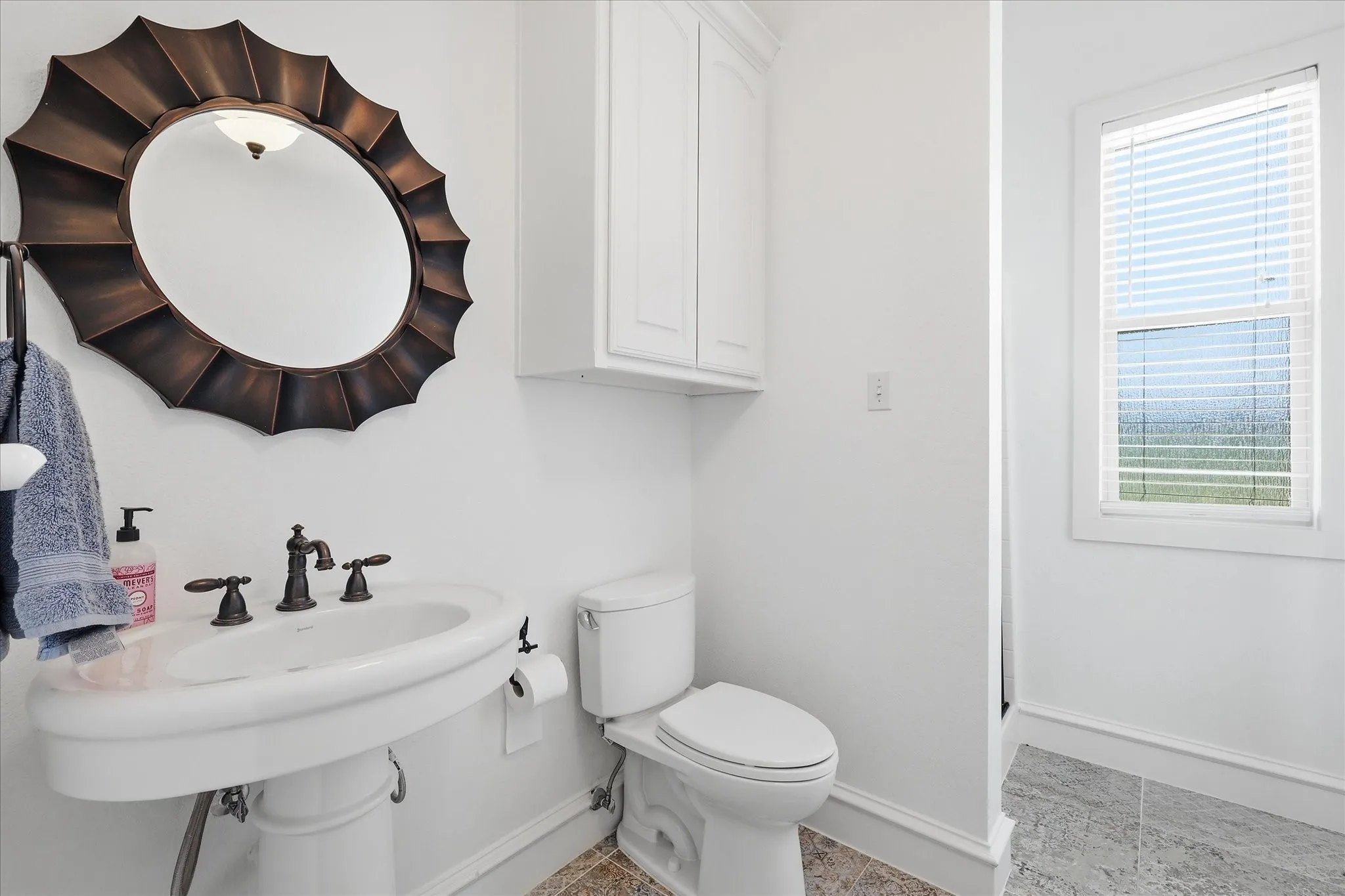 Full Guest Bathroom with Pool Access.