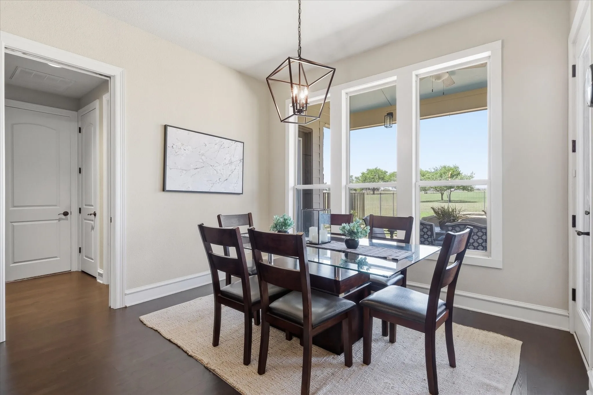 Large Second Eat in Dining Area Overlooking the Pool and Patio.