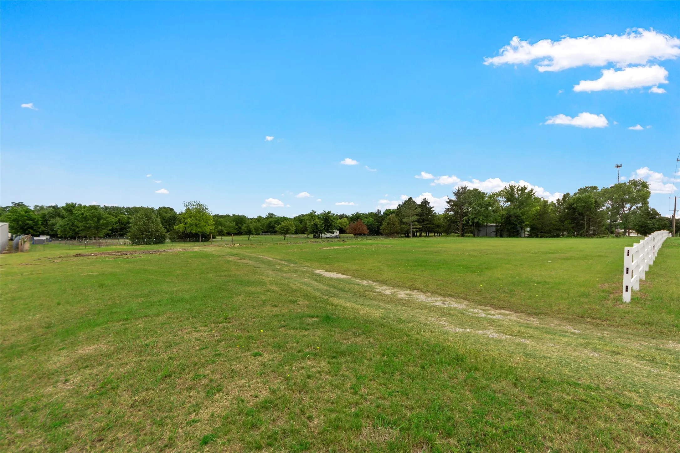 Unimproved Land For Sale in Grayson County , 64005 N State Hwy 289, Pottsboro, Texas 75076, 0, 0, Garage spaces, 0 Sqft, built in 0, mls#21263305, Real Estate Agent in Pottsboro, Homes For Sale in Grayson county, Homes For Sale in Pottsboro, Realtor in Pottsboro Texas, Real Estate Brokerage Independent Realty Texas, Luminita Cordes Realtor