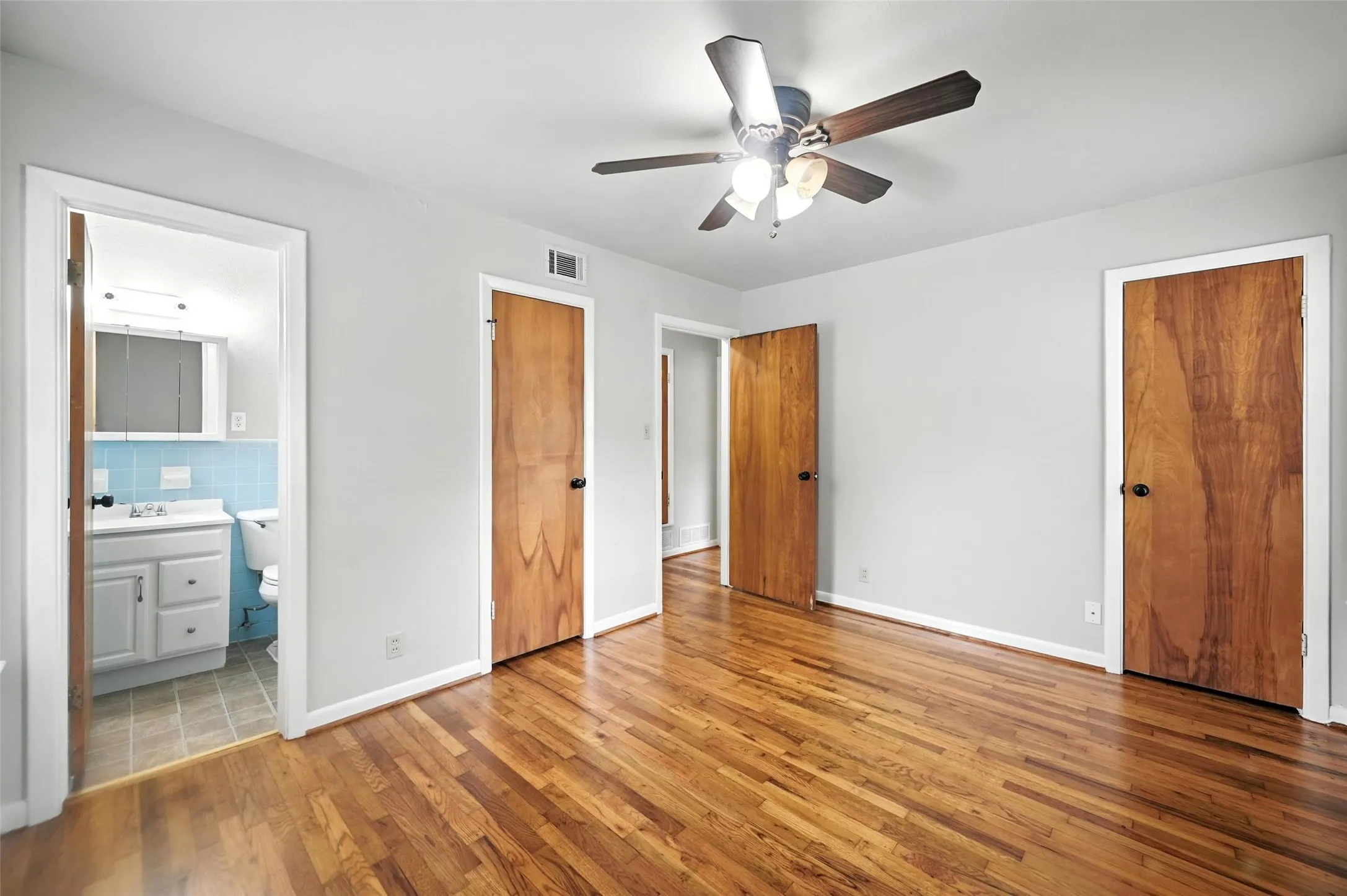 Single Family Residence For Rent in Collin County , 302 Young Drive, Allen, Texas 75002, 3 Bedroom, 2 Bathroom, 1 Garage spaces, 958 Sqft, built in 1960, mls#21269865, Real Estate Agent in Allen, Homes For Rent in Collin county, Homes For Rent in Allen, Realtor in Allen Texas, Real Estate Brokerage Independent Realty Texas, Luminita Cordes Realtor