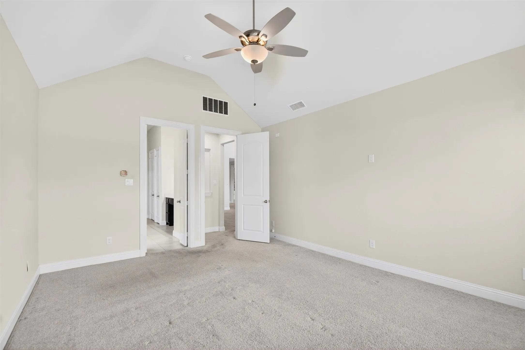 Single Family Residence For Sale in Denton County , 2604 Silver Leaf Drive, Northlake, Texas 76226, 4 Bedrooms, 4 Bathrooms, 3 Garage spaces, 3,293 Sqft, built in 2022, Price $600,000, mls#21210041, Real Estate Agent in Northlake, Homes For Sale in Denton county, Homes For Sale in Northlake, Realtor in Northlake Texas, Real Estate Brokerage Independent Realty Texas, Luminita Cordes Realtor