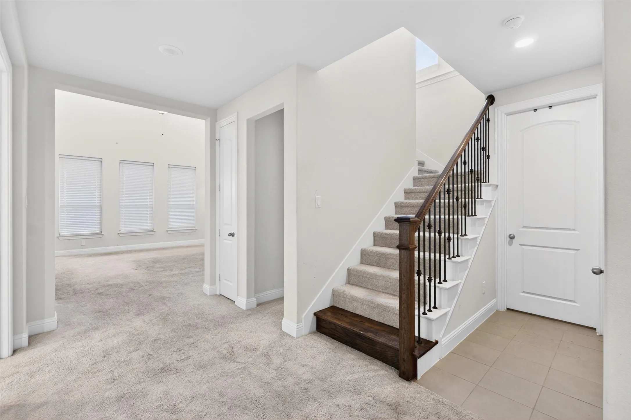 Single Family Residence For Sale in Denton County , 2604 Silver Leaf Drive, Northlake, Texas 76226, 4 Bedrooms, 4 Bathrooms, 3 Garage spaces, 3,293 Sqft, built in 2022, Price $600,000, mls#21210041, Real Estate Agent in Northlake, Homes For Sale in Denton county, Homes For Sale in Northlake, Realtor in Northlake Texas, Real Estate Brokerage Independent Realty Texas, Luminita Cordes Realtor