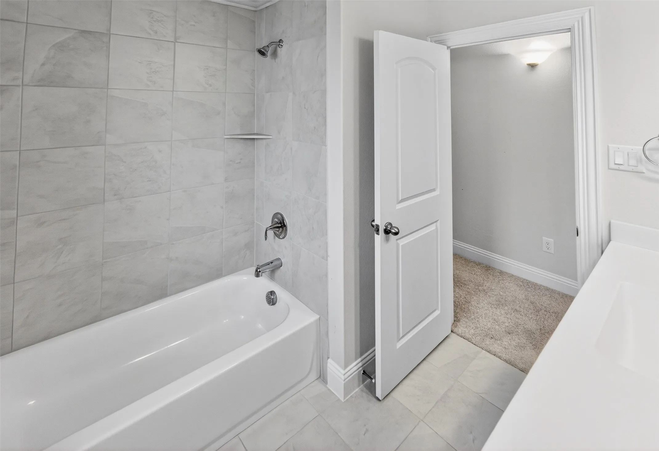 Single Family Residence For Sale in Denton County , 2604 Silver Leaf Drive, Northlake, Texas 76226, 4 Bedrooms, 4 Bathrooms, 3 Garage spaces, 3,293 Sqft, built in 2022, Price $600,000, mls#21210041, Real Estate Agent in Northlake, Homes For Sale in Denton county, Homes For Sale in Northlake, Realtor in Northlake Texas, Real Estate Brokerage Independent Realty Texas, Luminita Cordes Realtor