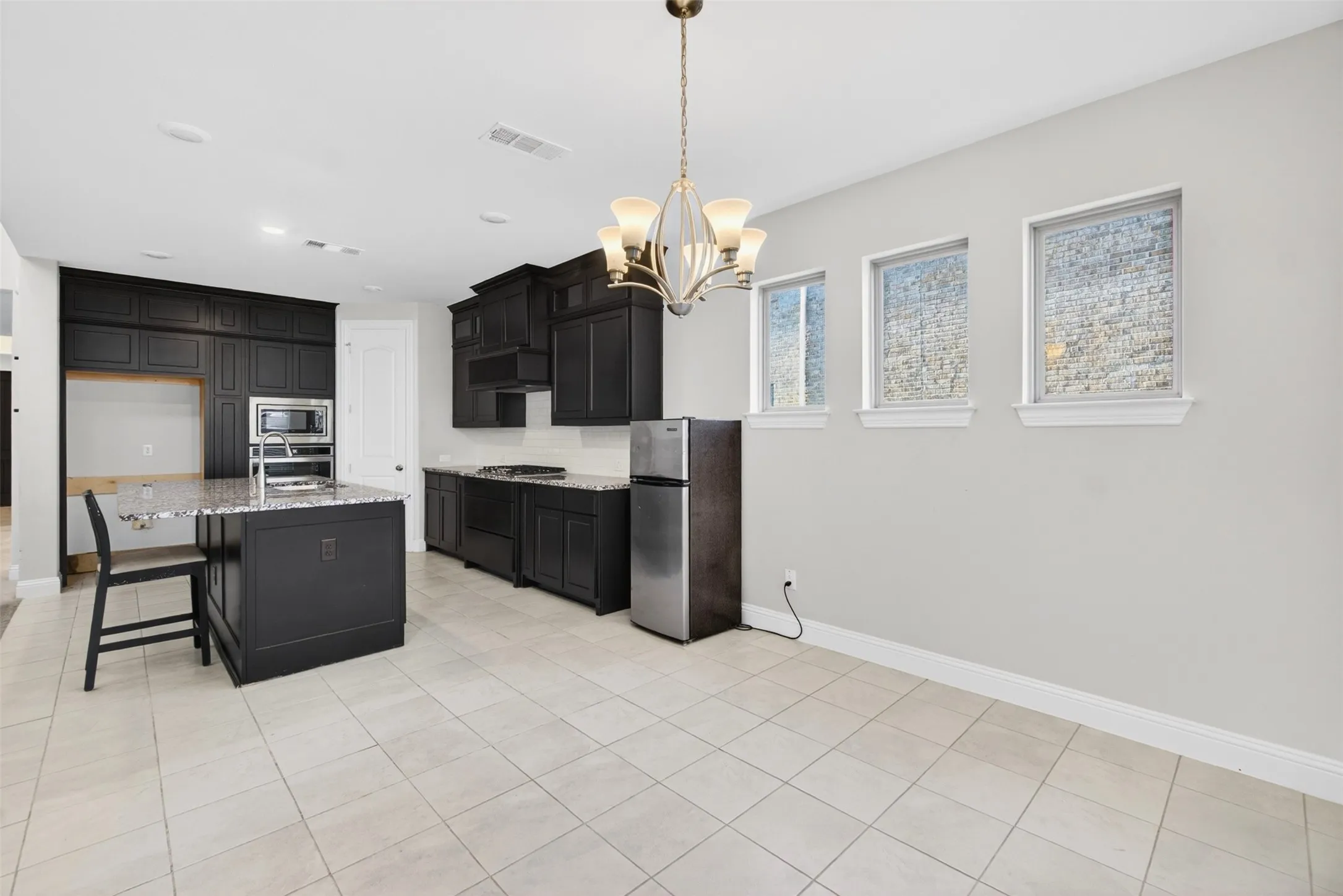 Single Family Residence For Sale in Denton County , 2604 Silver Leaf Drive, Northlake, Texas 76226, 4 Bedrooms, 4 Bathrooms, 3 Garage spaces, 3,293 Sqft, built in 2022, Price $600,000, mls#21210041, Real Estate Agent in Northlake, Homes For Sale in Denton county, Homes For Sale in Northlake, Realtor in Northlake Texas, Real Estate Brokerage Independent Realty Texas, Luminita Cordes Realtor