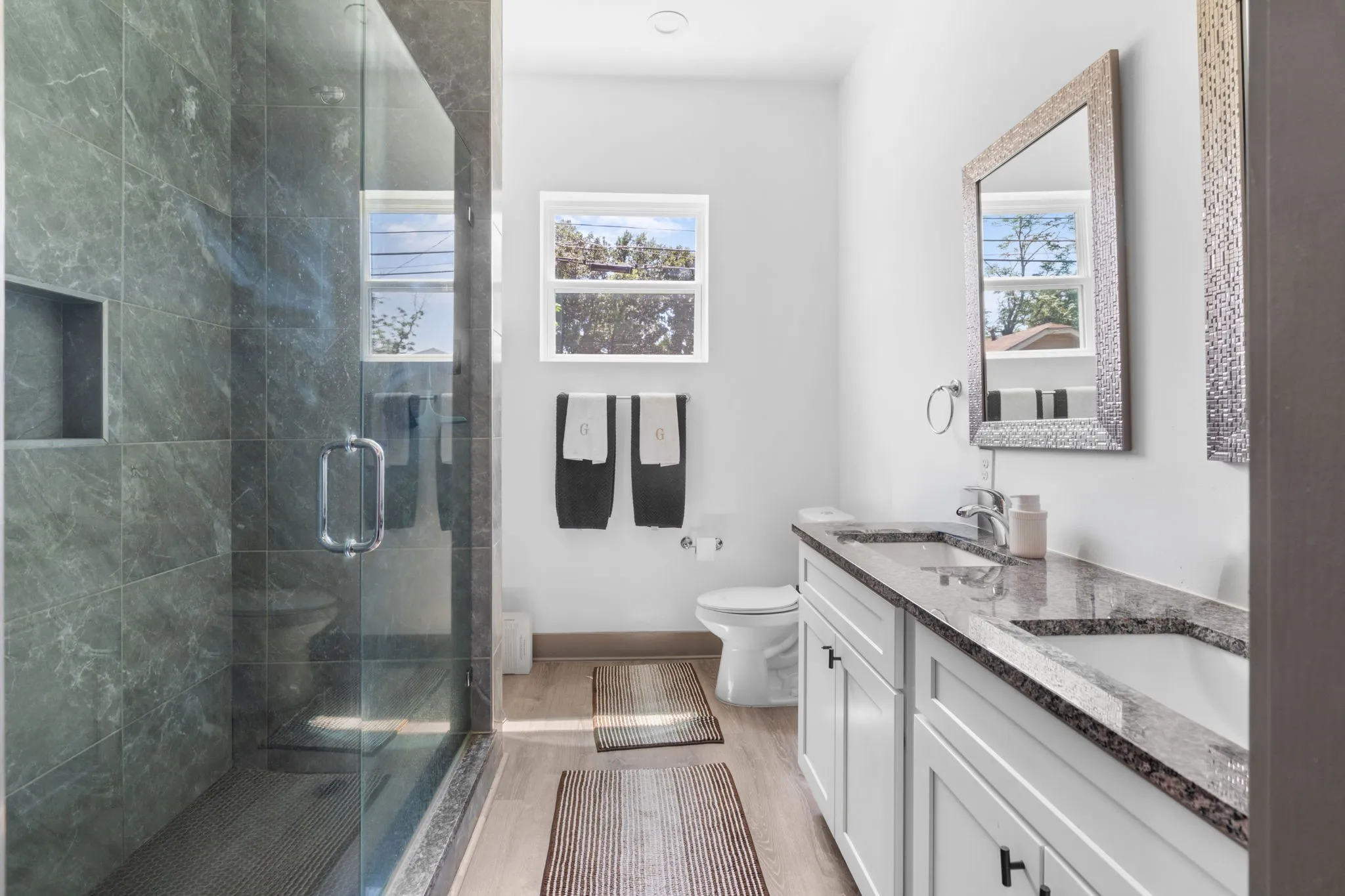 Single Family Residence For Sale in Dallas County , 3904 Atlanta Street, Dallas, Texas 75215, 3 Bedrooms, 3 Bathrooms, 2 Garage spaces, 1,904 Sqft, built in 2021, Price $295,000, mls#21269859, Real Estate Agent in Dallas, Homes For Sale in Dallas county, Homes For Sale in Dallas, Realtor in Dallas Texas, Real Estate Brokerage Independent Realty Texas, Luminita Cordes Realtor