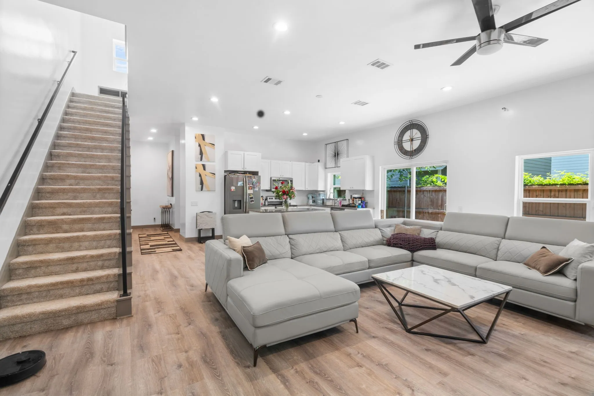 Single Family Residence For Sale in Dallas County , 3904 Atlanta Street, Dallas, Texas 75215, 3 Bedrooms, 3 Bathrooms, 2 Garage spaces, 1,904 Sqft, built in 2021, Price $295,000, mls#21269859, Real Estate Agent in Dallas, Homes For Sale in Dallas county, Homes For Sale in Dallas, Realtor in Dallas Texas, Real Estate Brokerage Independent Realty Texas, Luminita Cordes Realtor
