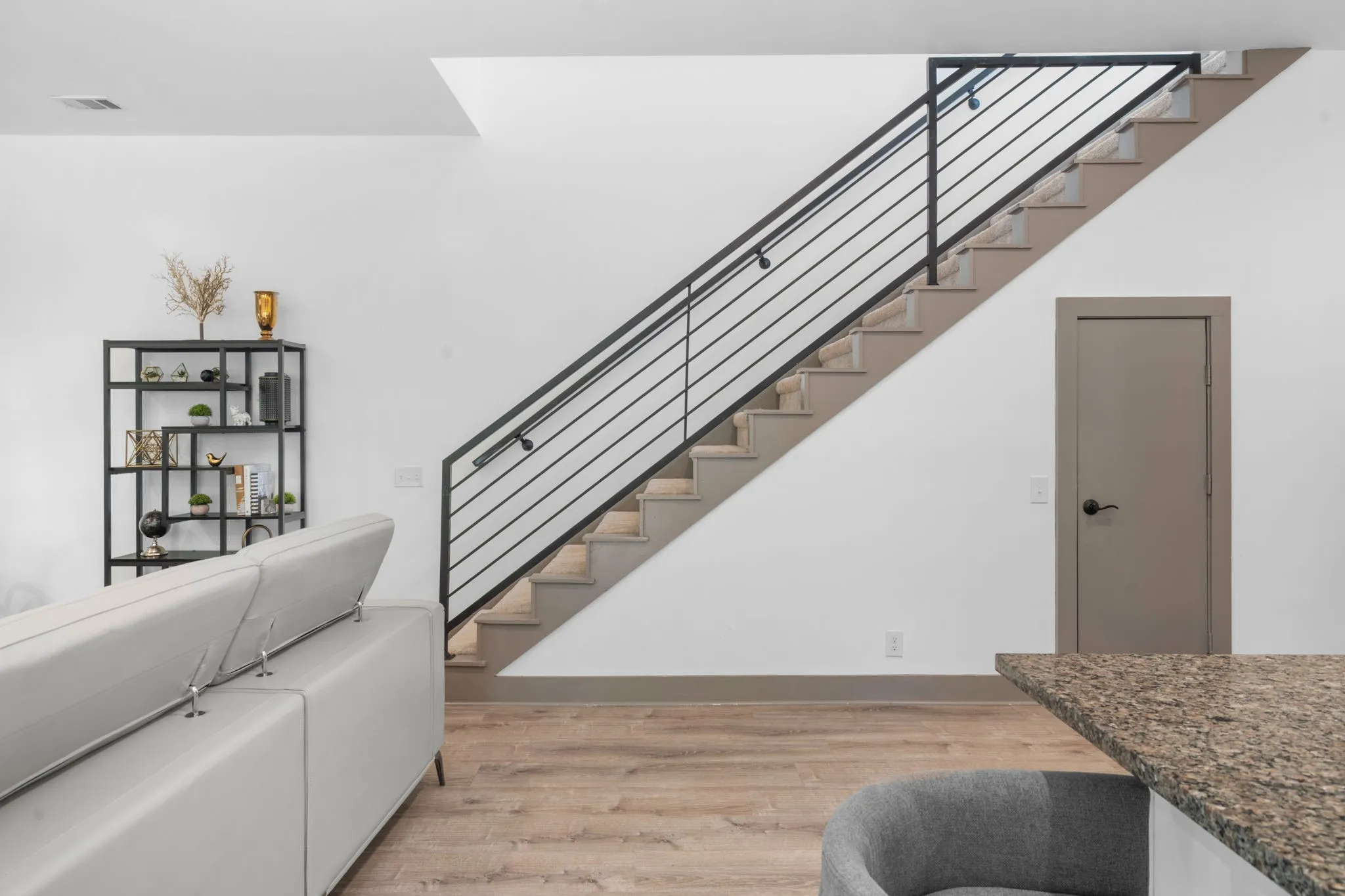 Single Family Residence For Sale in Dallas County , 3904 Atlanta Street, Dallas, Texas 75215, 3 Bedrooms, 3 Bathrooms, 2 Garage spaces, 1,904 Sqft, built in 2021, Price $295,000, mls#21269859, Real Estate Agent in Dallas, Homes For Sale in Dallas county, Homes For Sale in Dallas, Realtor in Dallas Texas, Real Estate Brokerage Independent Realty Texas, Luminita Cordes Realtor