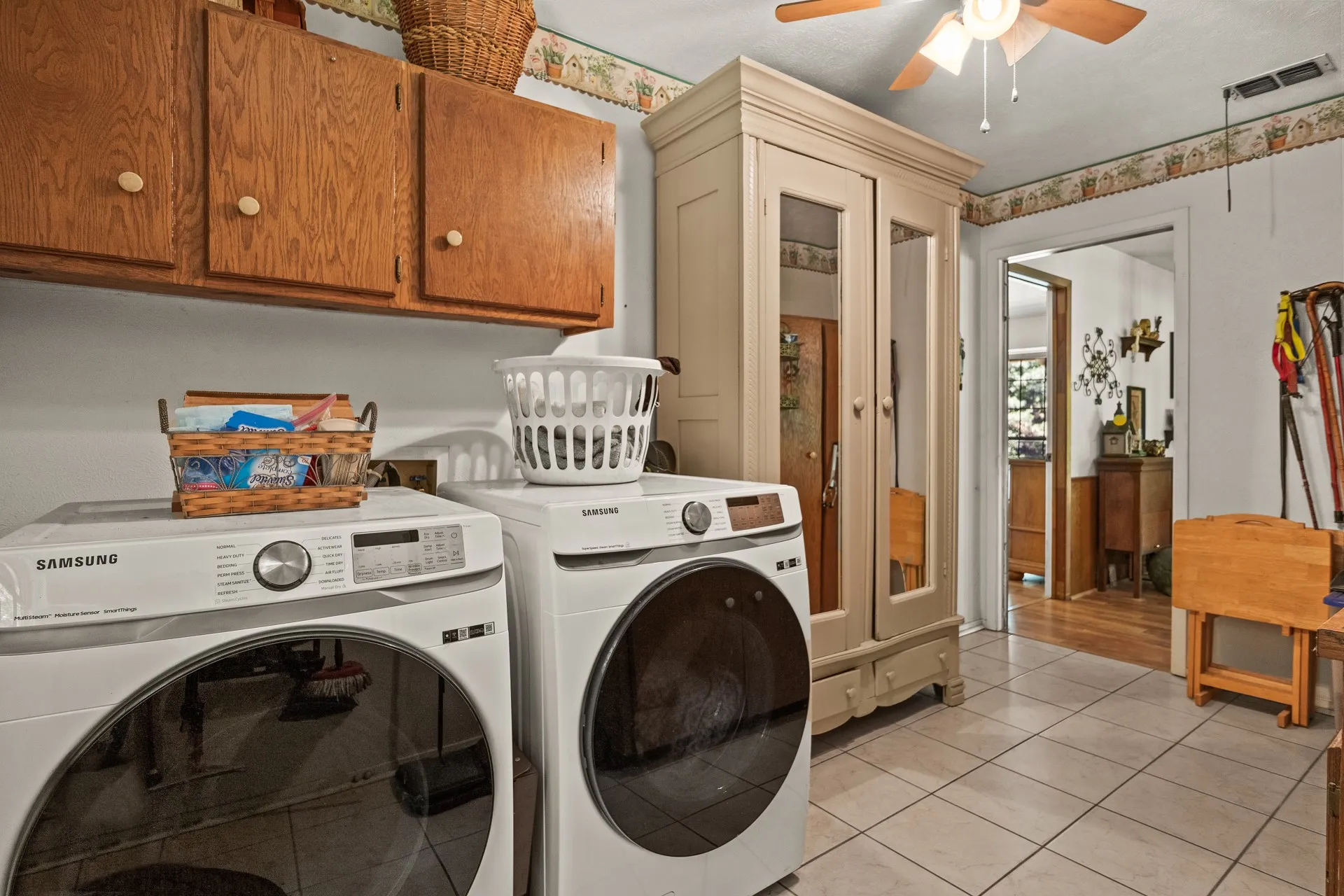 Single Family Residence For Sale in Cass County , 4469 County Road 1579, Avinger, Texas 75630, 3 Bedrooms, 2 Bathrooms, Garage spaces, 1,536 Sqft, built in 1993, Price $655,000, mls#21269948, Real Estate Agent in Avinger, Homes For Sale in Cass county, Homes For Sale in Avinger, Realtor in Avinger Texas, Real Estate Brokerage Independent Realty Texas, Luminita Cordes Realtor