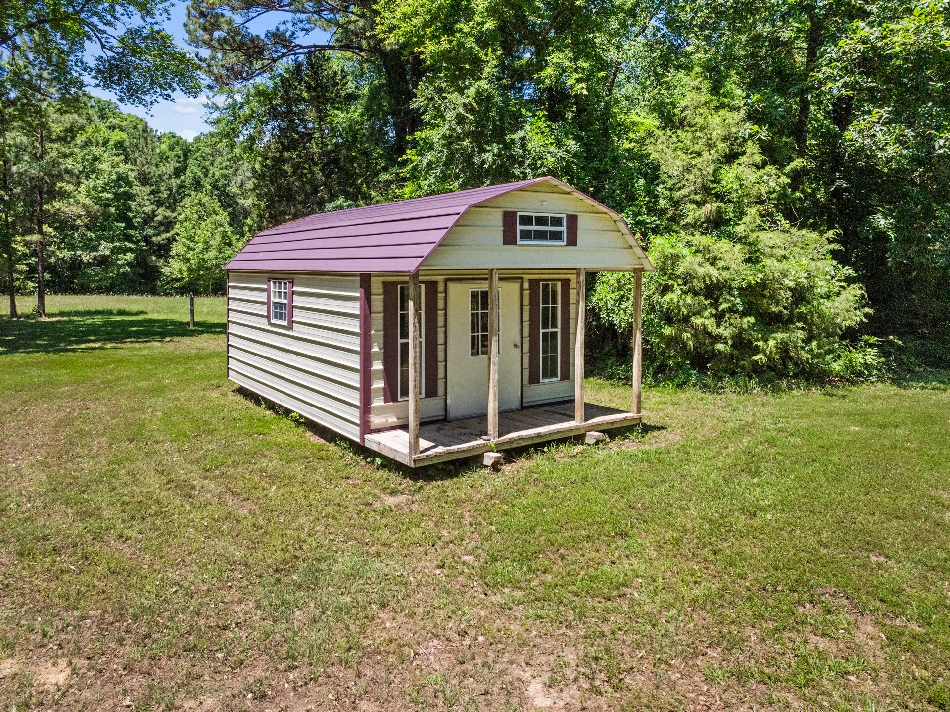 Single Family Residence For Sale in Cass County , 4469 County Road 1579, Avinger, Texas 75630, 3 Bedrooms, 2 Bathrooms, Garage spaces, 1,536 Sqft, built in 1993, Price $655,000, mls#21269948, Real Estate Agent in Avinger, Homes For Sale in Cass county, Homes For Sale in Avinger, Realtor in Avinger Texas, Real Estate Brokerage Independent Realty Texas, Luminita Cordes Realtor