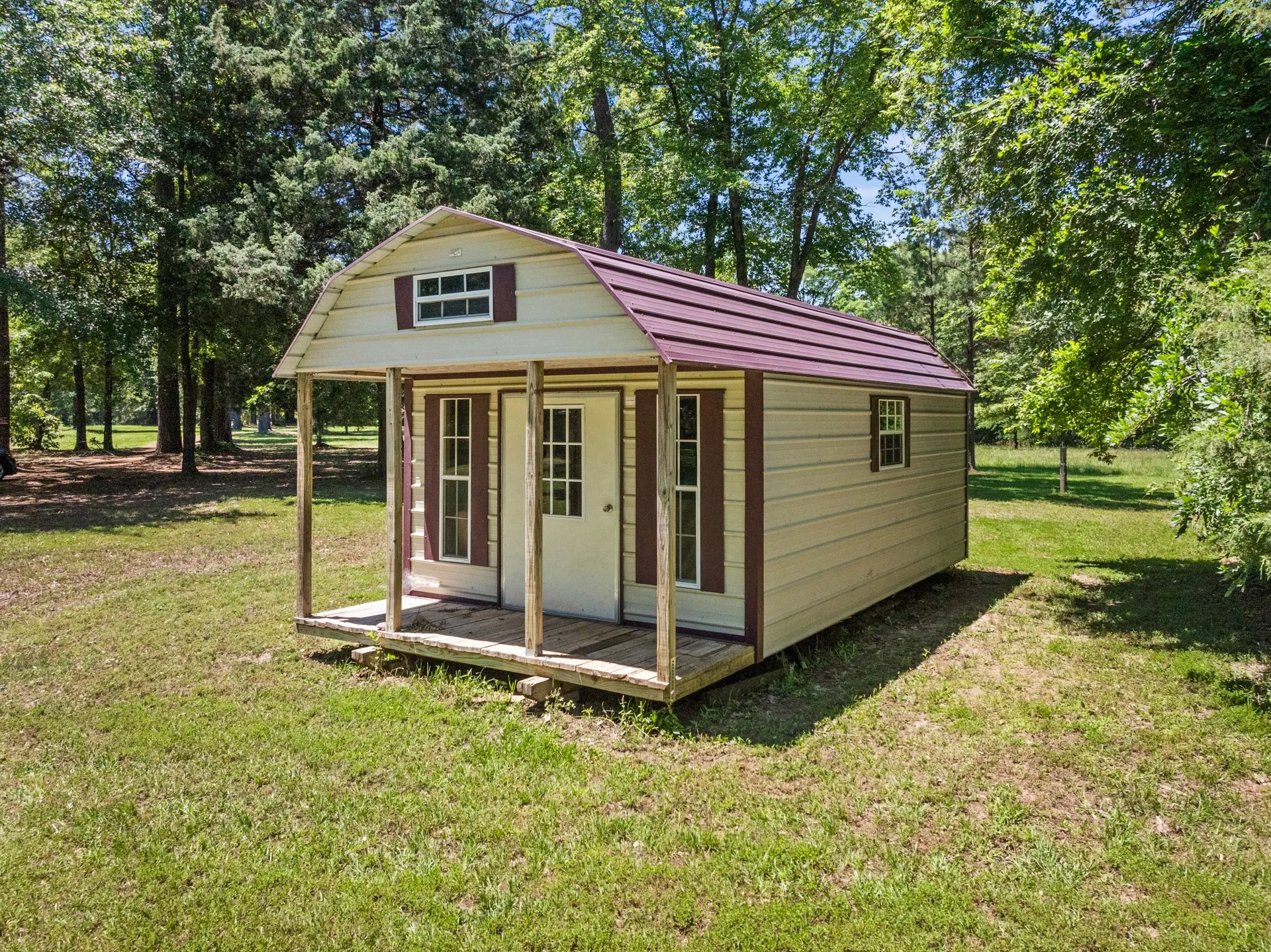 Single Family Residence For Sale in Cass County , 4469 County Road 1579, Avinger, Texas 75630, 3 Bedrooms, 2 Bathrooms, Garage spaces, 1,536 Sqft, built in 1993, Price $655,000, mls#21269948, Real Estate Agent in Avinger, Homes For Sale in Cass county, Homes For Sale in Avinger, Realtor in Avinger Texas, Real Estate Brokerage Independent Realty Texas, Luminita Cordes Realtor