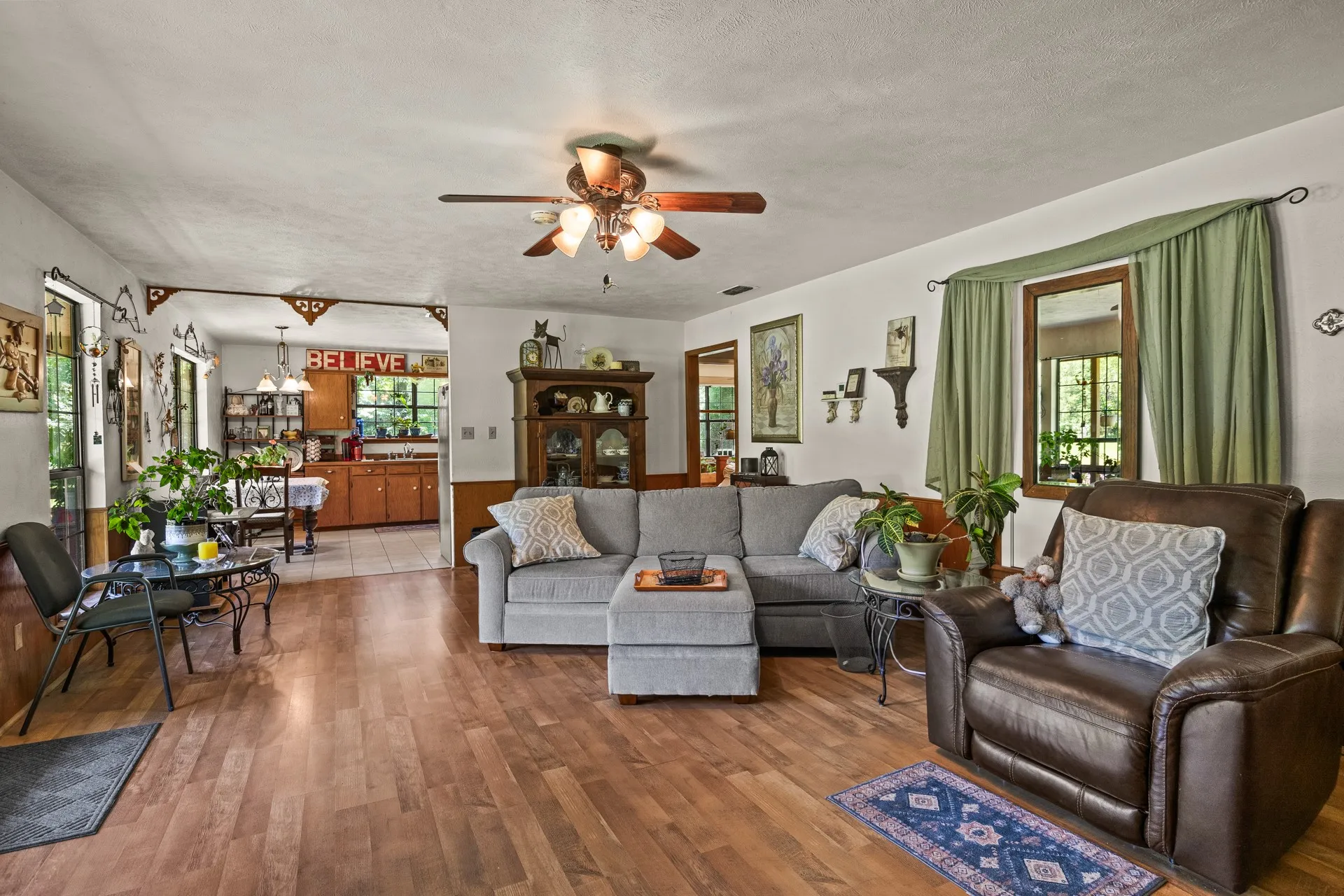 Single Family Residence For Sale in Cass County , 4469 County Road 1579, Avinger, Texas 75630, 3 Bedrooms, 2 Bathrooms, Garage spaces, 1,536 Sqft, built in 1993, Price $655,000, mls#21269948, Real Estate Agent in Avinger, Homes For Sale in Cass county, Homes For Sale in Avinger, Realtor in Avinger Texas, Real Estate Brokerage Independent Realty Texas, Luminita Cordes Realtor
