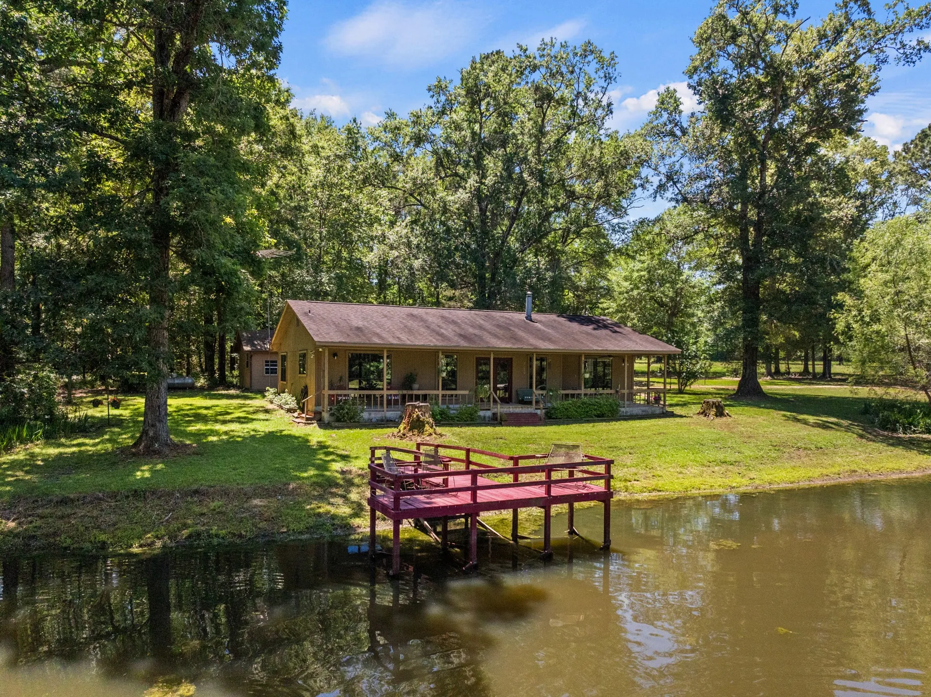 Single Family Residence For Sale in Cass County , 4469 County Road 1579, Avinger, Texas 75630, 3 Bedrooms, 2 Bathrooms, Garage spaces, 1,536 Sqft, built in 1993, Price $655,000, mls#21269948, Real Estate Agent in Avinger, Homes For Sale in Cass county, Homes For Sale in Avinger, Realtor in Avinger Texas, Real Estate Brokerage Independent Realty Texas, Luminita Cordes Realtor