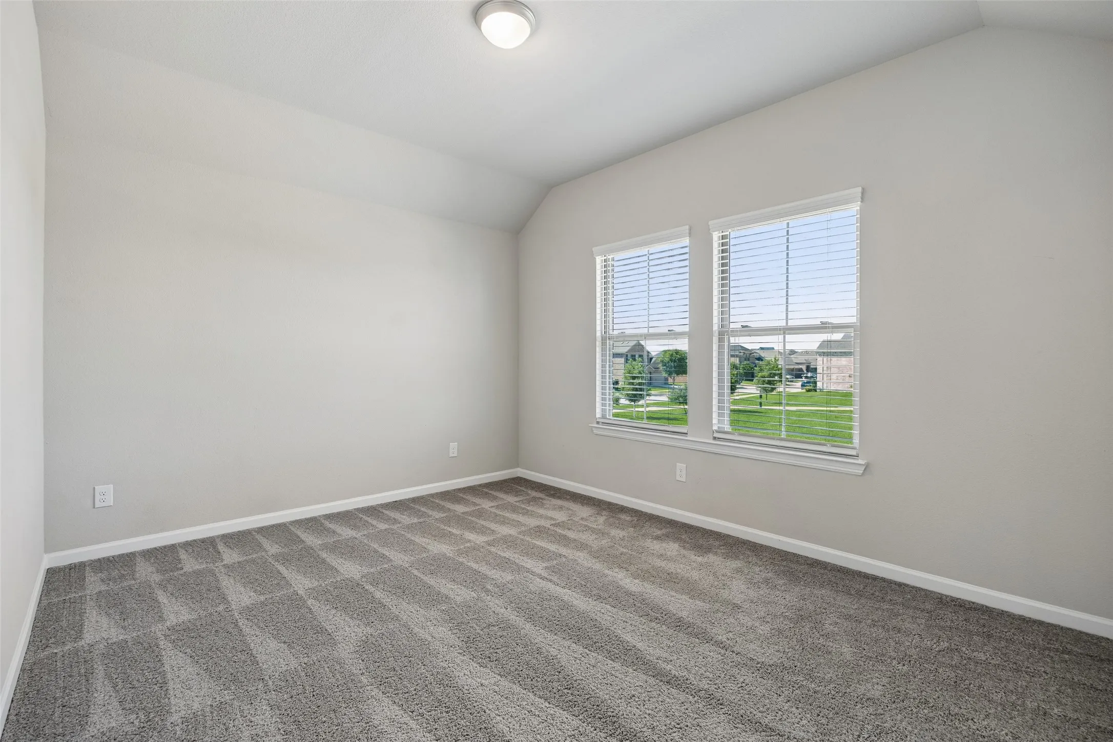 Single Family Residence For Sale in Ellis County , 4306 Lombardy Drive, Venus, Texas 76084, 5 Bedroom, 3 Bathroom, 2 Garage spaces, 2,891 Sqft, built in 2021, mls#21269972, Real Estate Agent in Venus, Homes For Sale in Ellis county, Homes For Sale in Venus, Realtor in Venus Texas, Real Estate Brokerage Independent Realty Texas, Luminita Cordes Realtor