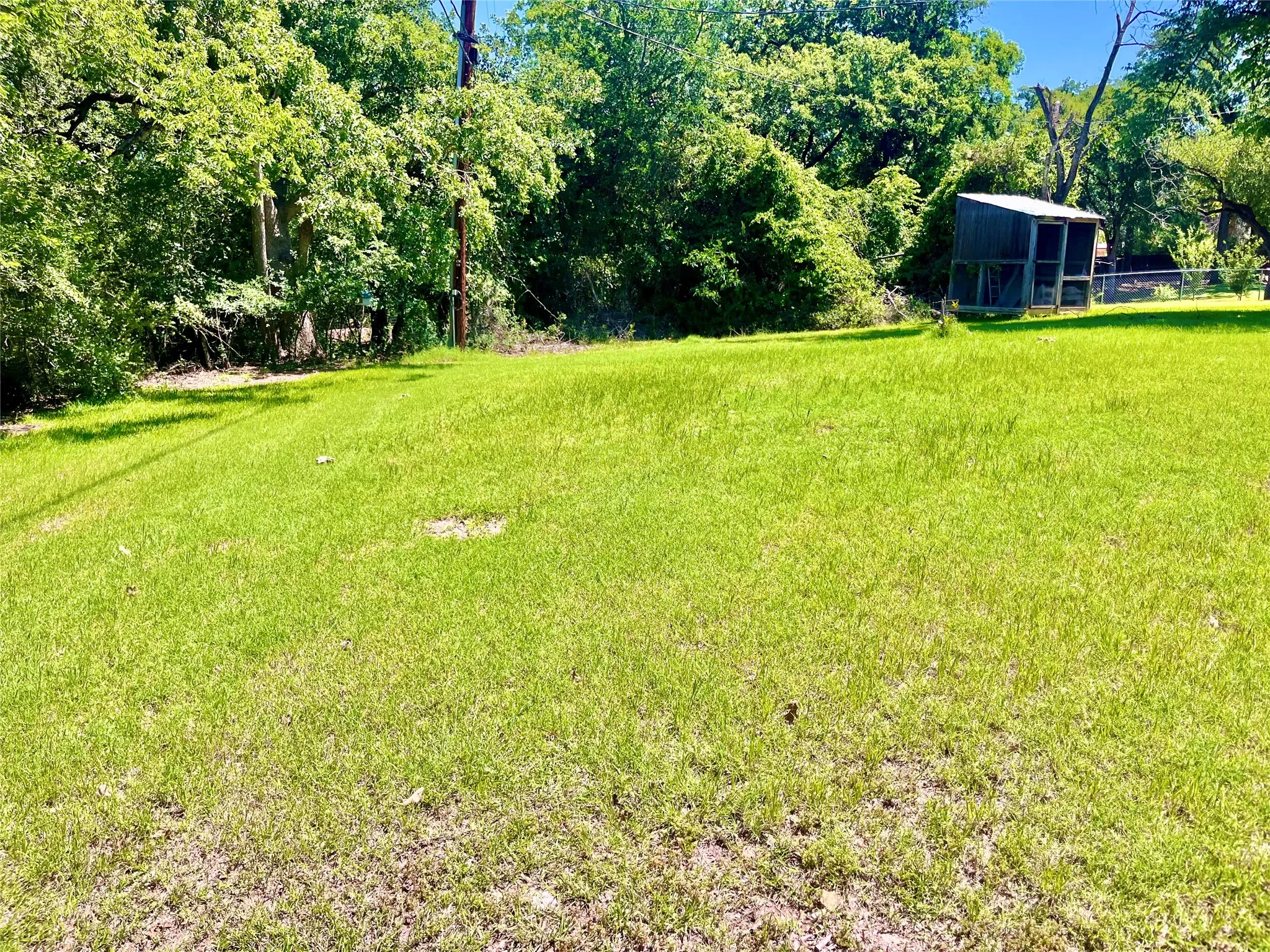 Single Family Residence For Sale in Hamilton County , 601 Navajo Trail, Hamilton, Texas 76531, 3 Bedroom, 2 Bathroom, Garage spaces, 1,636 Sqft, built in 1966, mls#21269849, Real Estate Agent in Hamilton, Homes For Sale in Hamilton county, Homes For Sale in Hamilton, Realtor in Hamilton Texas, Real Estate Brokerage Independent Realty Texas, Luminita Cordes Realtor