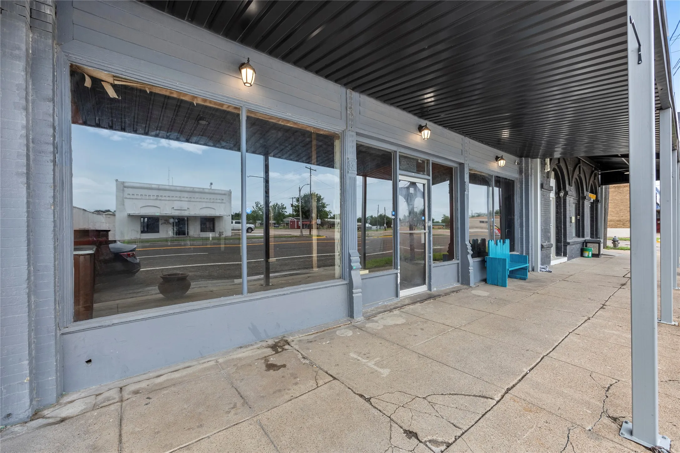 Business For Sale in Falls County , 116 Gassaway, Lott, Texas 76656, 0, 0, Garage spaces, 0 Sqft, built in 0, Price $169,500, mls#21269951, Real Estate Agent in Lott, Homes For Sale in Falls county, Homes For Sale in Lott, Realtor in Lott Texas, Real Estate Brokerage Independent Realty Texas, Luminita Cordes Realtor