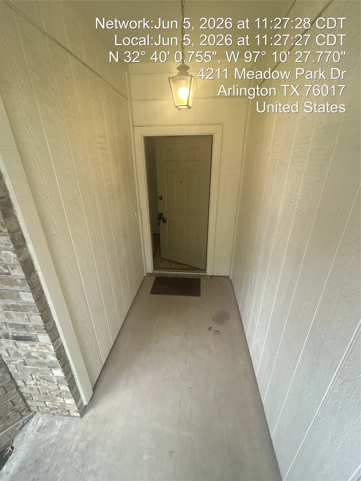 Single Family Residence For Rent in Tarrant County , 4211 Meadow Park Drive, Arlington, Texas 76017, 3 Bedroom, 2 Bathroom, 2 Garage spaces, 1,388 Sqft, built in 1986, mls#21269408, Real Estate Agent in Arlington, Homes For Rent in Tarrant county, Homes For Rent in Arlington, Realtor in Arlington Texas, Real Estate Brokerage Independent Realty Texas, Luminita Cordes Realtor