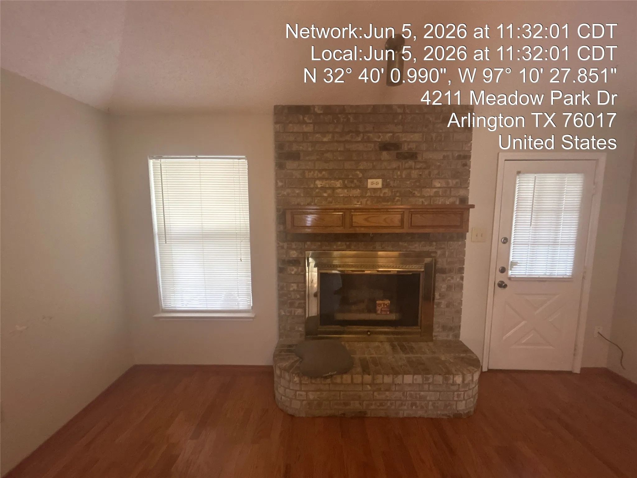 Single Family Residence For Rent in Tarrant County , 4211 Meadow Park Drive, Arlington, Texas 76017, 3 Bedroom, 2 Bathroom, 2 Garage spaces, 1,388 Sqft, built in 1986, mls#21269408, Real Estate Agent in Arlington, Homes For Rent in Tarrant county, Homes For Rent in Arlington, Realtor in Arlington Texas, Real Estate Brokerage Independent Realty Texas, Luminita Cordes Realtor