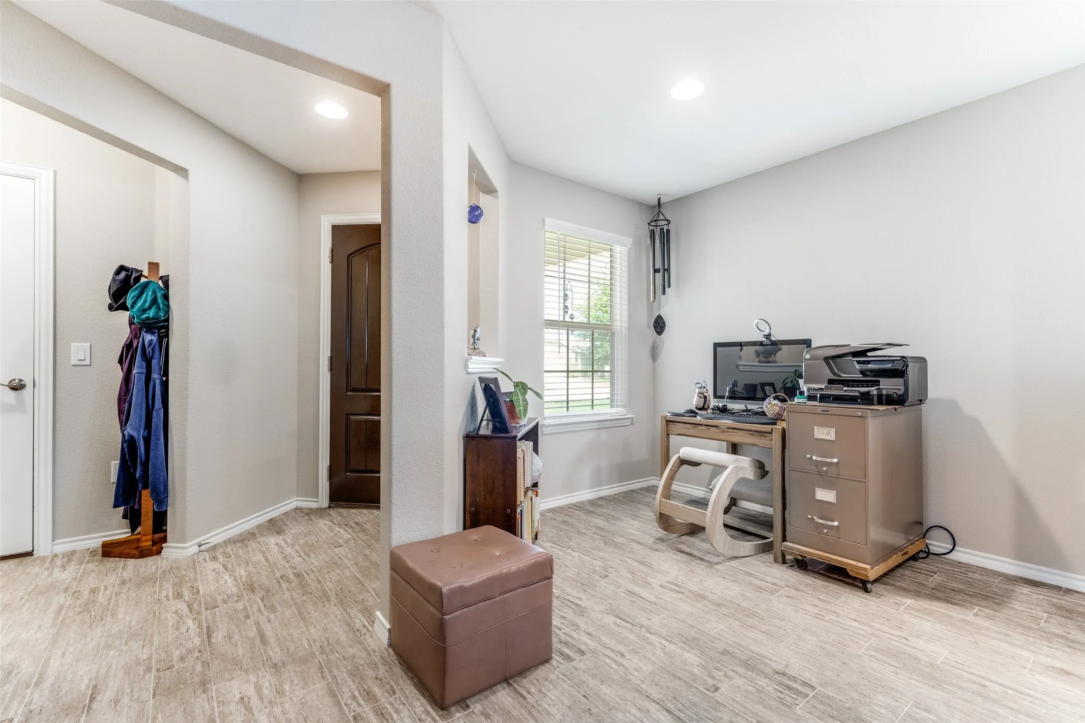 Single Family Residence For Sale in Collin County , 9209 Tranquil Trail, Mc Kinney, Texas 75071, 2 Bedroom, 2 Bathroom, 2 Garage spaces, 1,550 Sqft, built in 2019, mls#21270018, Real Estate Agent in Mc Kinney, Homes For Sale in Collin county, Homes For Sale in Mc Kinney, Realtor in Mc Kinney Texas, Real Estate Brokerage Independent Realty Texas, Luminita Cordes Realtor