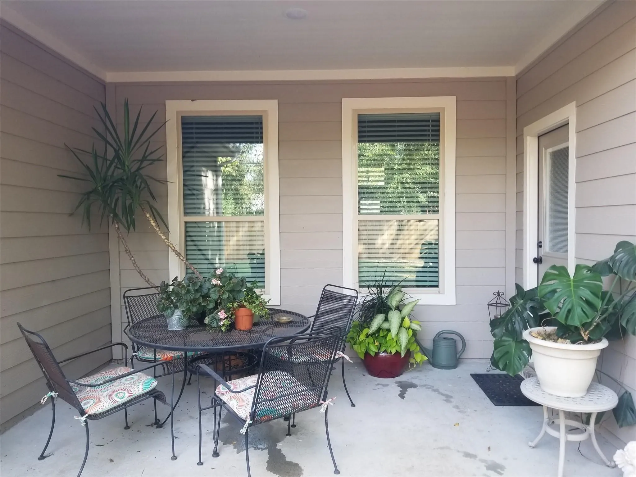 Single Family Residence For Sale in Dallas County , 2655 Kathleen Avenue, Dallas, Texas 75216, 4 Bedroom, 2 Bathroom, 1 Garage spaces, 1,795 Sqft, built in 2021, mls#21270042, Real Estate Agent in Dallas, Homes For Sale in Dallas county, Homes For Sale in Dallas, Realtor in Dallas Texas, Real Estate Brokerage Independent Realty Texas, Luminita Cordes Realtor