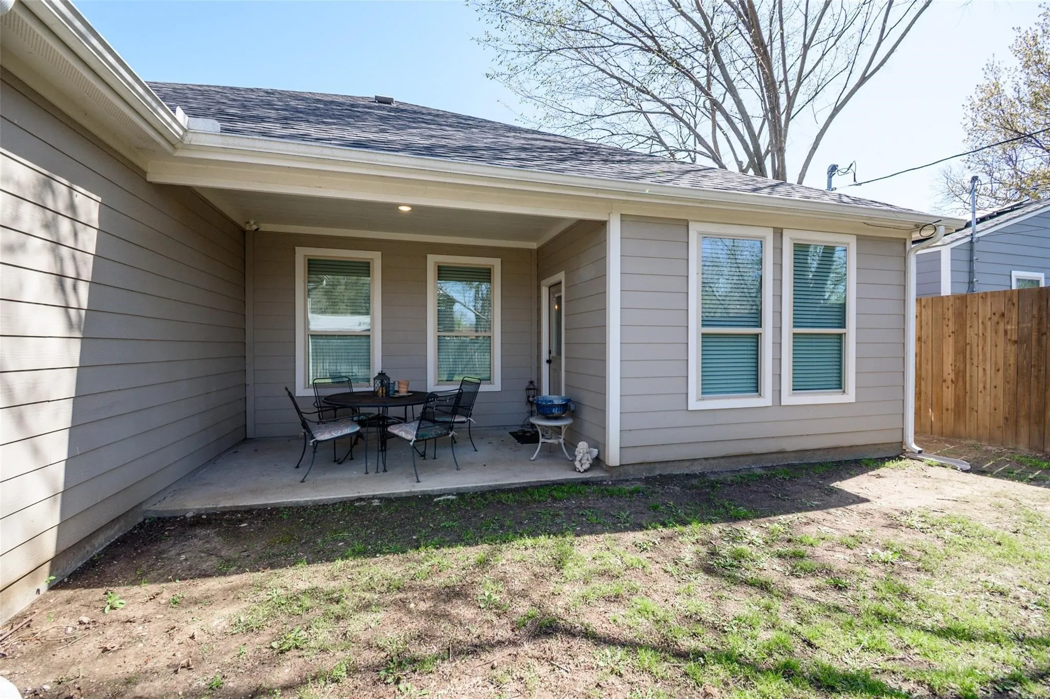 Single Family Residence For Sale in Dallas County , 2655 Kathleen Avenue, Dallas, Texas 75216, 4 Bedroom, 2 Bathroom, 1 Garage spaces, 1,795 Sqft, built in 2021, mls#21270042, Real Estate Agent in Dallas, Homes For Sale in Dallas county, Homes For Sale in Dallas, Realtor in Dallas Texas, Real Estate Brokerage Independent Realty Texas, Luminita Cordes Realtor