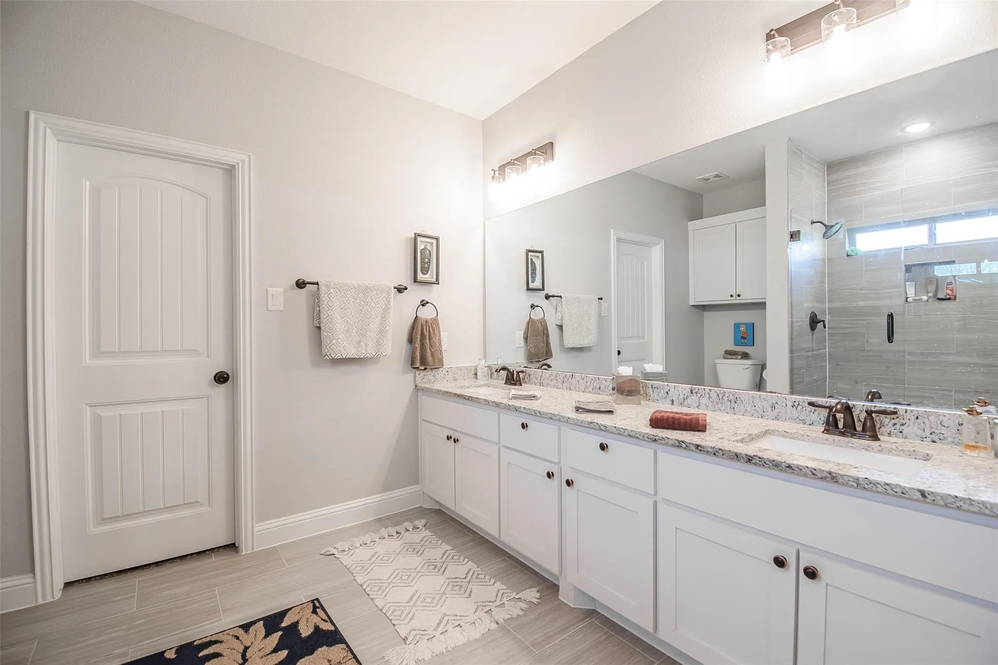 Single Family Residence For Sale in Dallas County , 2655 Kathleen Avenue, Dallas, Texas 75216, 4 Bedroom, 2 Bathroom, 1 Garage spaces, 1,795 Sqft, built in 2021, mls#21270042, Real Estate Agent in Dallas, Homes For Sale in Dallas county, Homes For Sale in Dallas, Realtor in Dallas Texas, Real Estate Brokerage Independent Realty Texas, Luminita Cordes Realtor