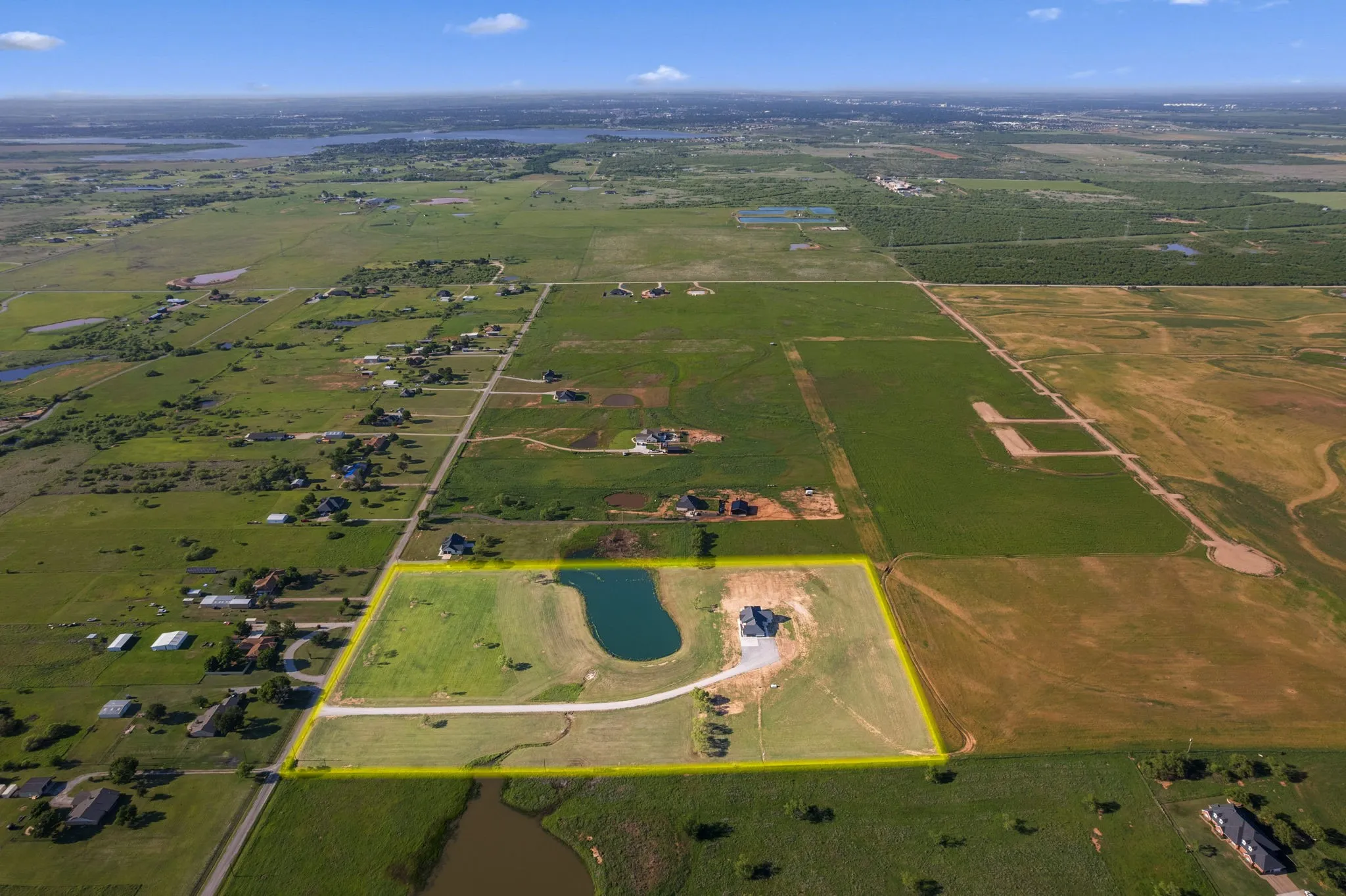 Single Family Residence For Sale in Archer County , 2311 Parker Road, Wichita Falls, Texas 76310, 4 Bedroom, 3 Bathroom, 2 Garage spaces, 2,677 Sqft, built in 2026, mls#21269576, Real Estate Agent in Wichita Falls, Homes For Sale in Archer county, Homes For Sale in Wichita Falls, Realtor in Wichita Falls Texas, Real Estate Brokerage Independent Realty Texas, Luminita Cordes Realtor