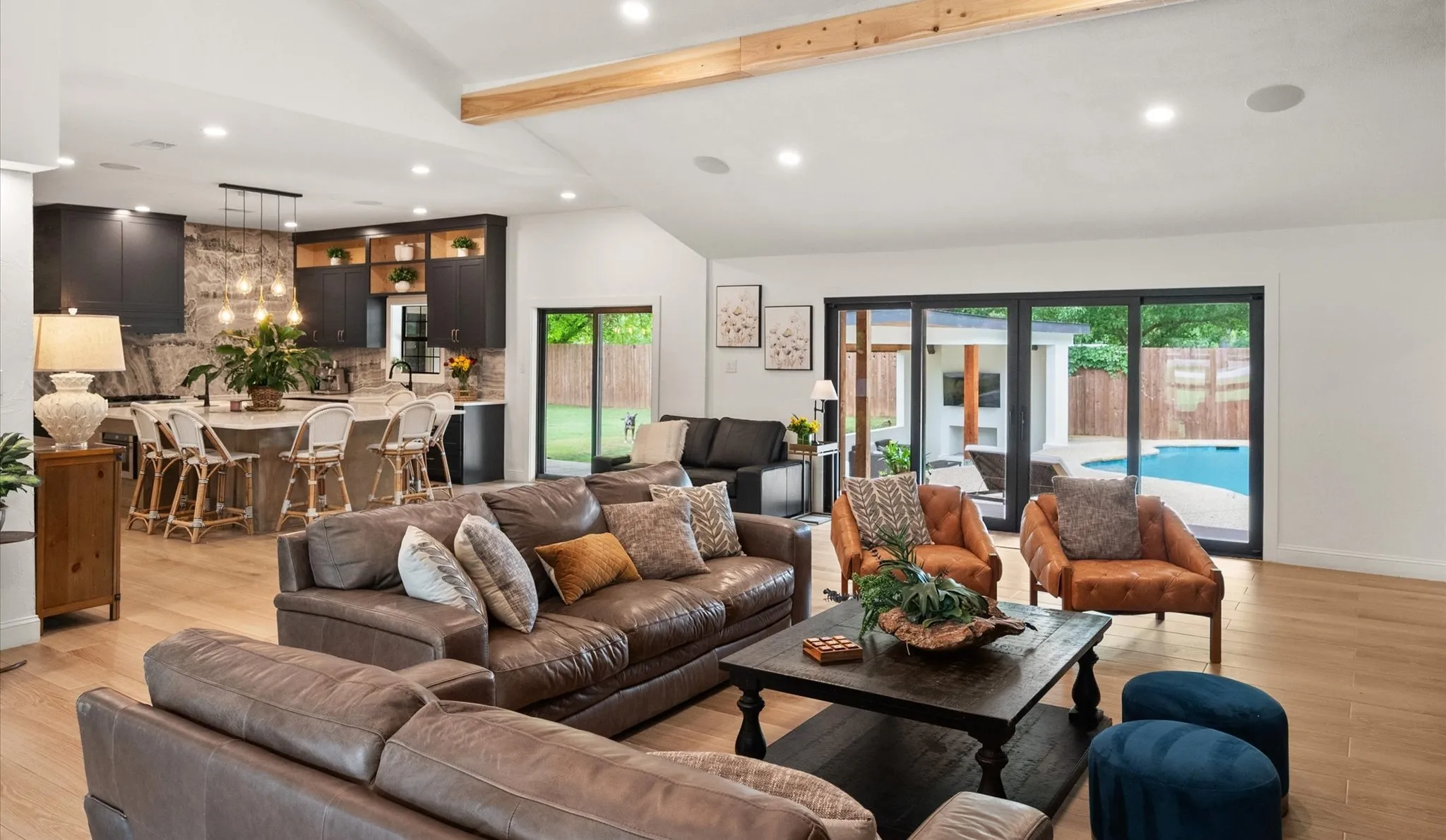 Single Family Residence For Sale in Tarrant County , 1584 Randol Mill Avenue, Southlake, Texas 76092, 4 Bedrooms, 6 Bathrooms, 2 Garage spaces, 5,355 Sqft, built in 1971, Price $2,399,000, mls#21257687, Real Estate Agent in Southlake, Homes For Sale in Tarrant county, Homes For Sale in Southlake, Realtor in Southlake Texas, Real Estate Brokerage Independent Realty Texas, Luminita Cordes Realtor