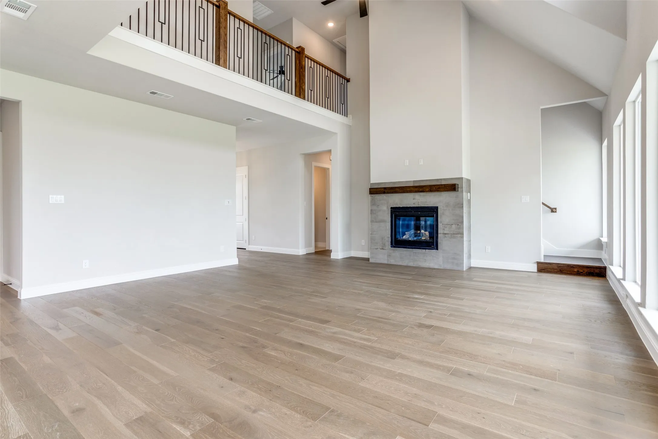Single Family Residence For Sale in Collin County , 805 Concord Court, Nevada, Texas 75173, 4 Bedroom, 3 Bathroom, 3 Garage spaces, 3,027 Sqft, built in 2023, mls#21270080, Real Estate Agent in Nevada, Homes For Sale in Collin county, Homes For Sale in Nevada, Realtor in Nevada Texas, Real Estate Brokerage Independent Realty Texas, Luminita Cordes Realtor